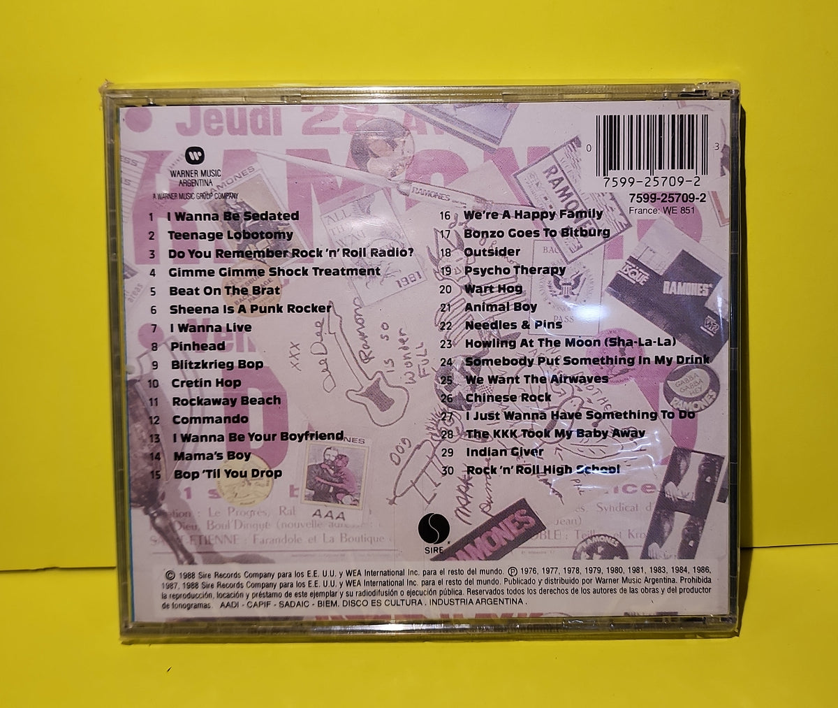 Ramones - Ramones Mania - 1988 - 7599-25709-2 New - Sealed - CDs Ramones - Ramones Mania - 1988 - 7599-25709-2 New - Sealed - CDs