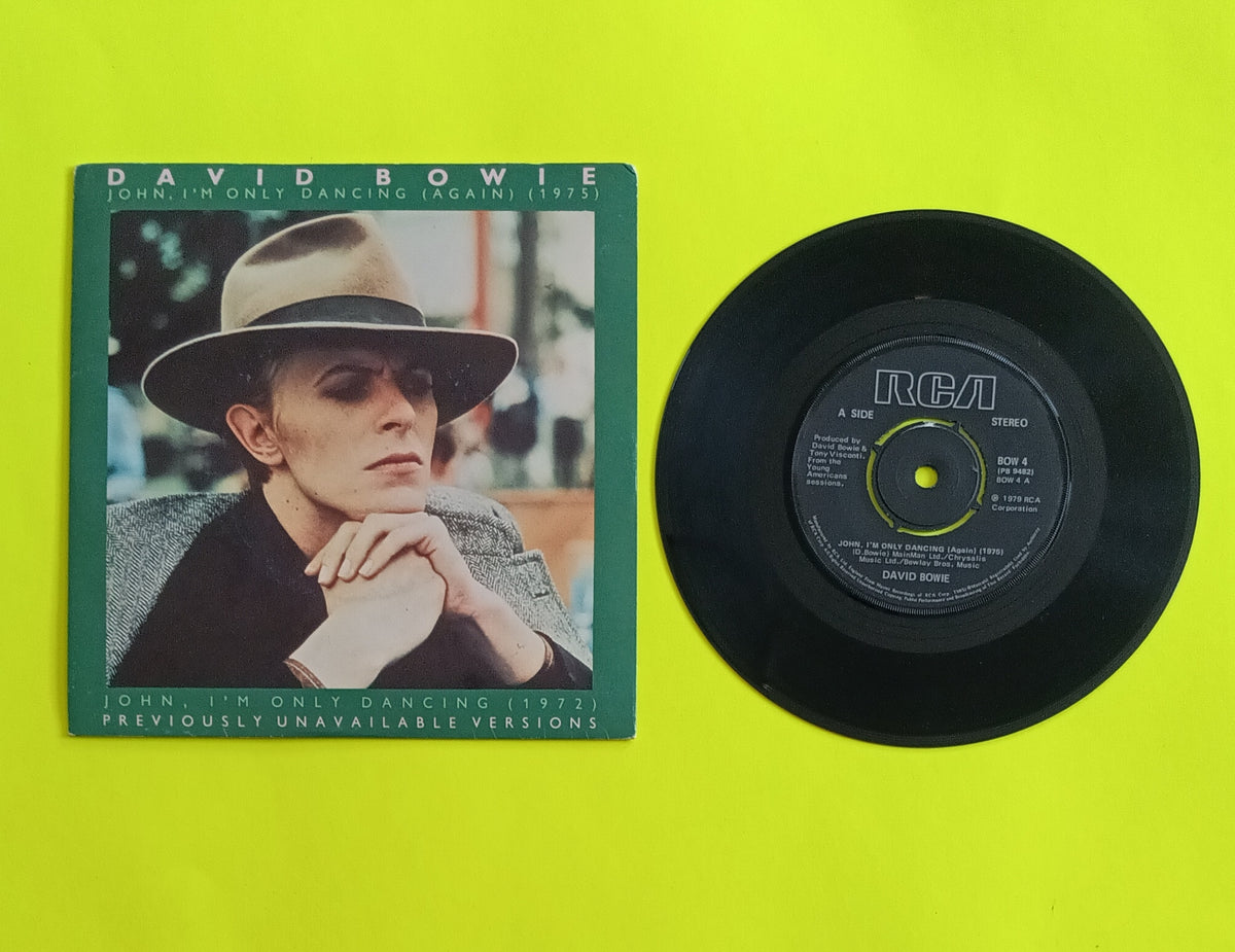 David Bowie - John, I'm Only Dancing (Again) (1975) - 1979 - BOW 4 Used - EX - Vinyl David Bowie - John, I'm Only Dancing (Again) (1975) - 1979 - BOW 4 Used - EX - Vinyl