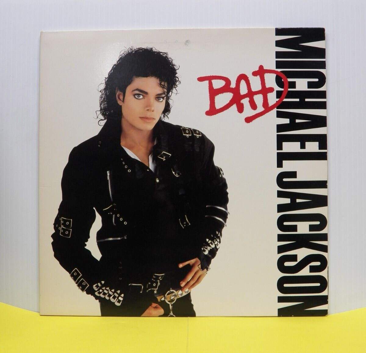 12" LP M- Michael Jackson Bad 1987 Epic OE 40600 12" LP M- Michael Jackson Bad 1987 Epic OE 40600