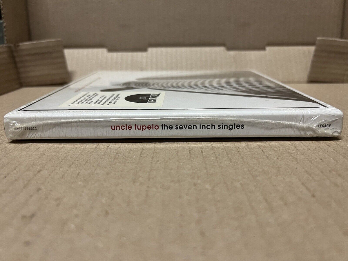 4x7'' Single Box Set Uncle Tupelo The Seven Inch Singles 2012 RSD Numbered 4x7'' Single Box Set Uncle Tupelo The Seven Inch Singles 2012 RSD Numbered