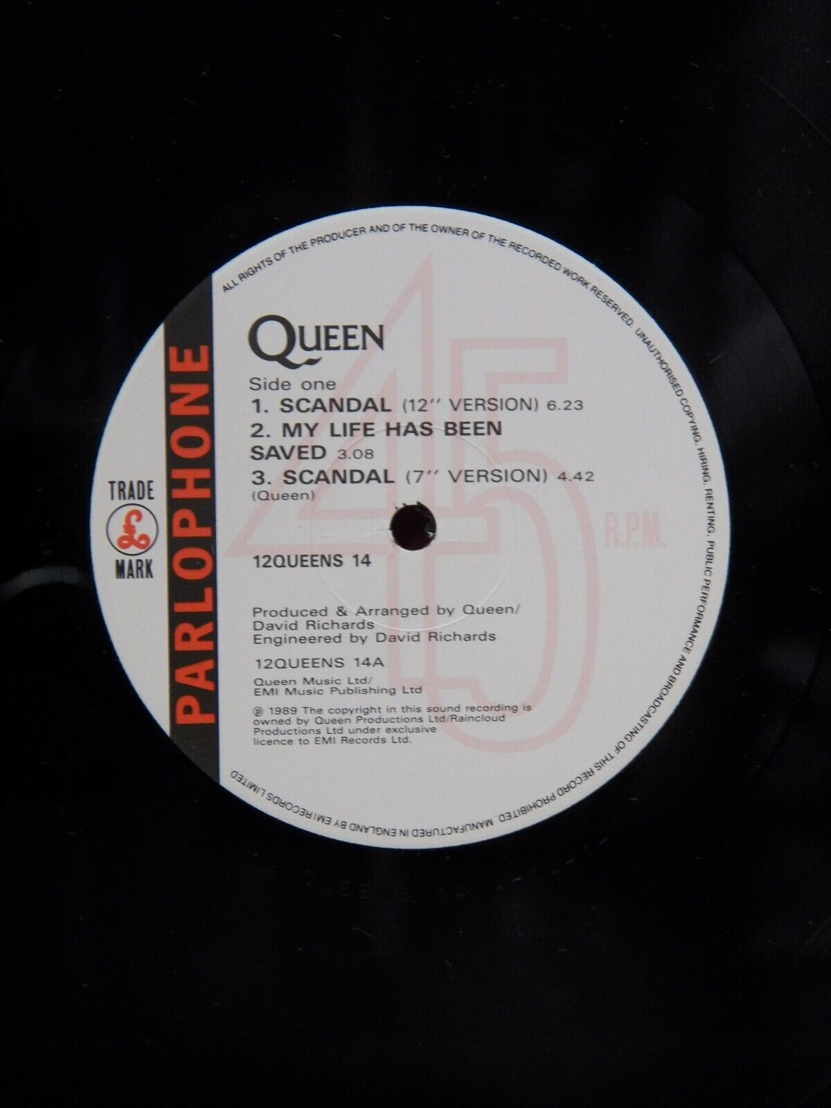 12" Single EX Queen Scandal 1989 Parlophone Etched 45RPM UK Import 12 QUEENS 14 12" Single EX Queen Scandal 1989 Parlophone Etched 45RPM UK Import 12 QUEENS 14