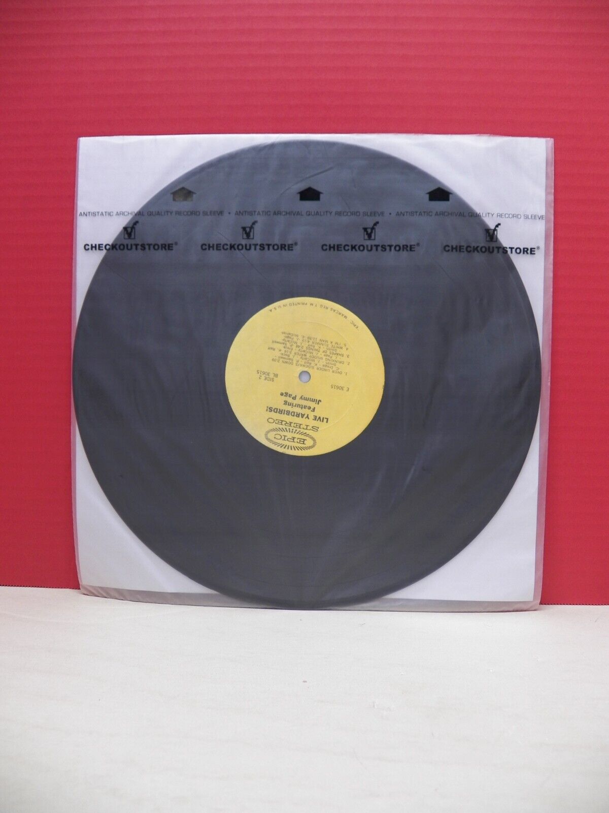 12" LP EX The Yardbirds Live Yardbirds Featuring Jimmy Page 1971 Epic E 30615 12" LP EX The Yardbirds Live Yardbirds Featuring Jimmy Page 1971 Epic E 30615