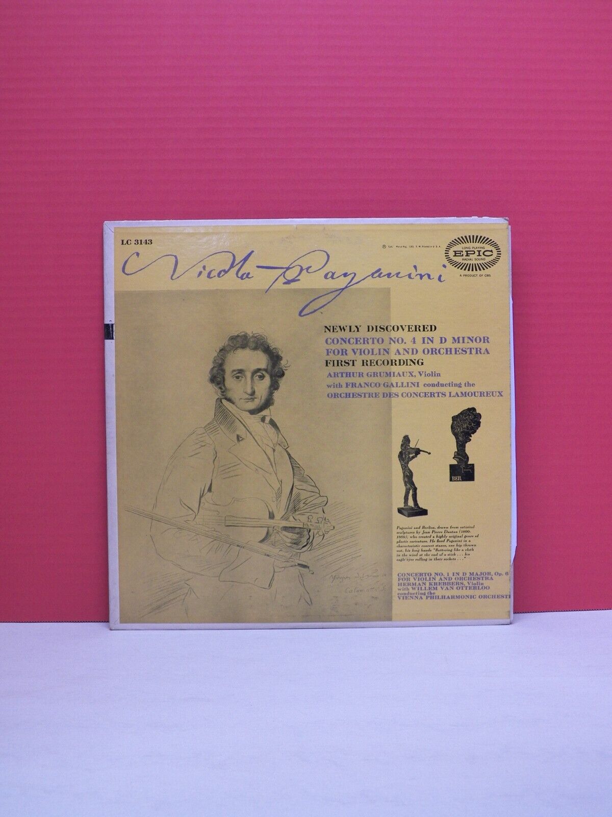 12" LP EX Paganini Concerto No. 4 in D Minor/Concerto No. 1 in D Major 1955 Mono 12" LP EX Paganini Concerto No. 4 in D Minor/Concerto No. 1 in D Major 1955 Mono