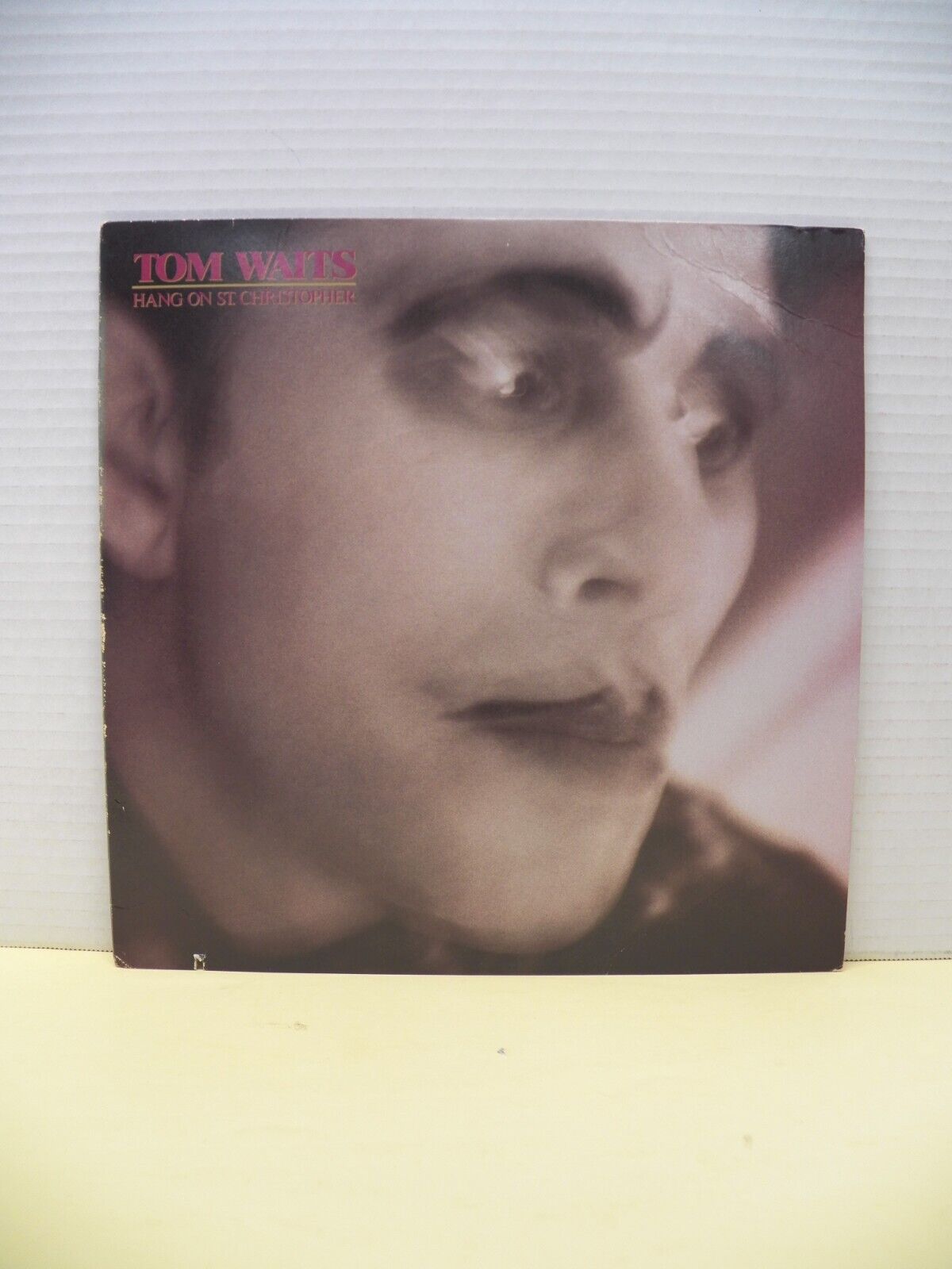 12" Single EX Tom Waits Hang On St. Christopher 1987 Island Records 0-96750 12" Single EX Tom Waits Hang On St. Christopher 1987 Island Records 0-96750