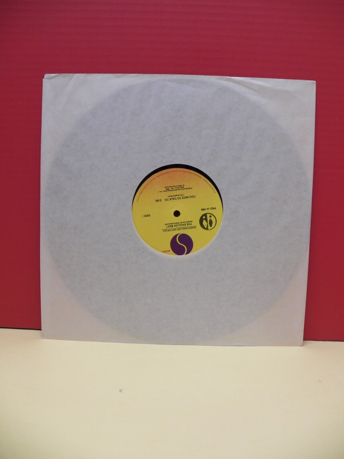 12" Single VG++/EX The English Beat Too Nice To Talk To 1981 Sire Promo 12" Single VG++/EX The English Beat Too Nice To Talk To 1981 Sire Promo