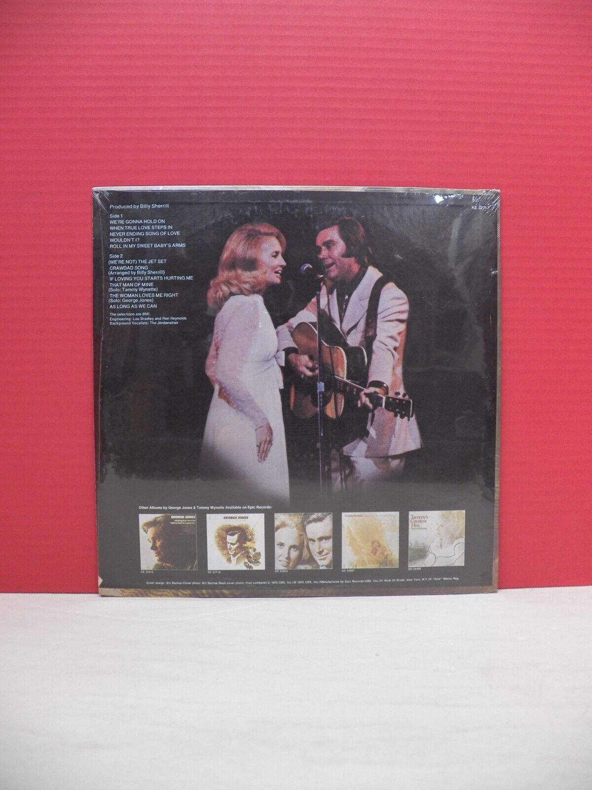 12" LP George Jones & Tammy Wynette We're Gonna Hold On 1973 Epic KE 32757 12" LP George Jones & Tammy Wynette We're Gonna Hold On 1973 Epic KE 32757