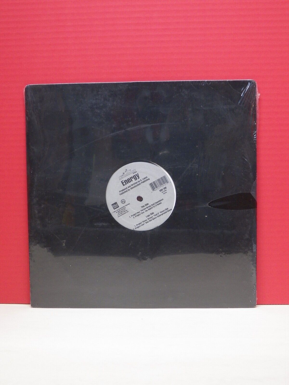 Sealed 12" Single The KromOzone Project Energy 2000 TBC Productions KZ33390 Sealed 12" Single The KromOzone Project Energy 2000 TBC Productions KZ33390