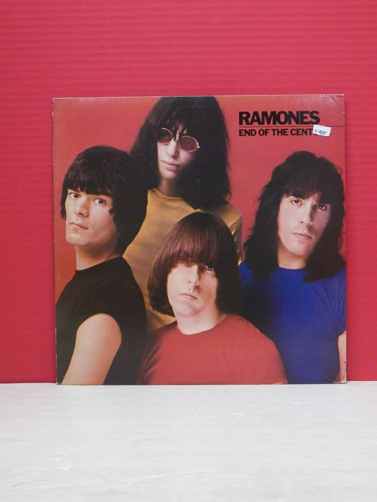 12" LP VG++/EX Ramones End Of The Century 1980 Sire Records SRK 6077 12" LP VG++/EX Ramones End Of The Century 1980 Sire Records SRK 6077