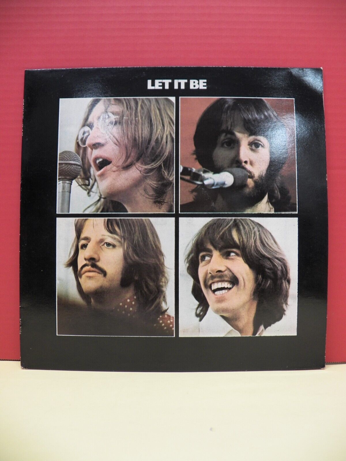 12" LP VG++/EX The Beatles Let It Be 1970 Parlophone UK Export Issue PCS 7096 12" LP VG++/EX The Beatles Let It Be 1970 Parlophone UK Export Issue PCS 7096
