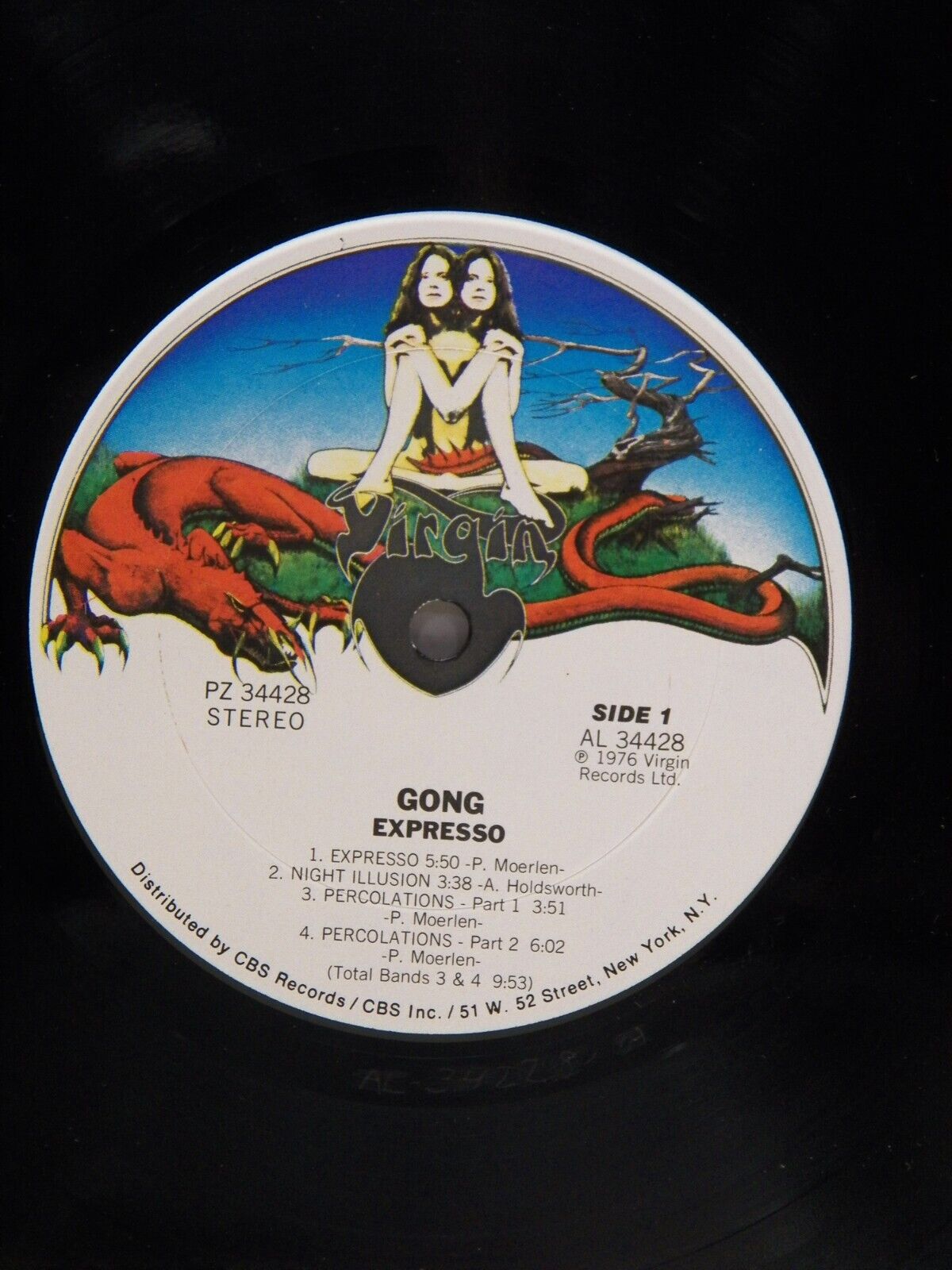 12" LP VG++/EX Gong Expresso 1977 Virgin PZ 34428 12" LP VG++/EX Gong Expresso 1977 Virgin PZ 34428