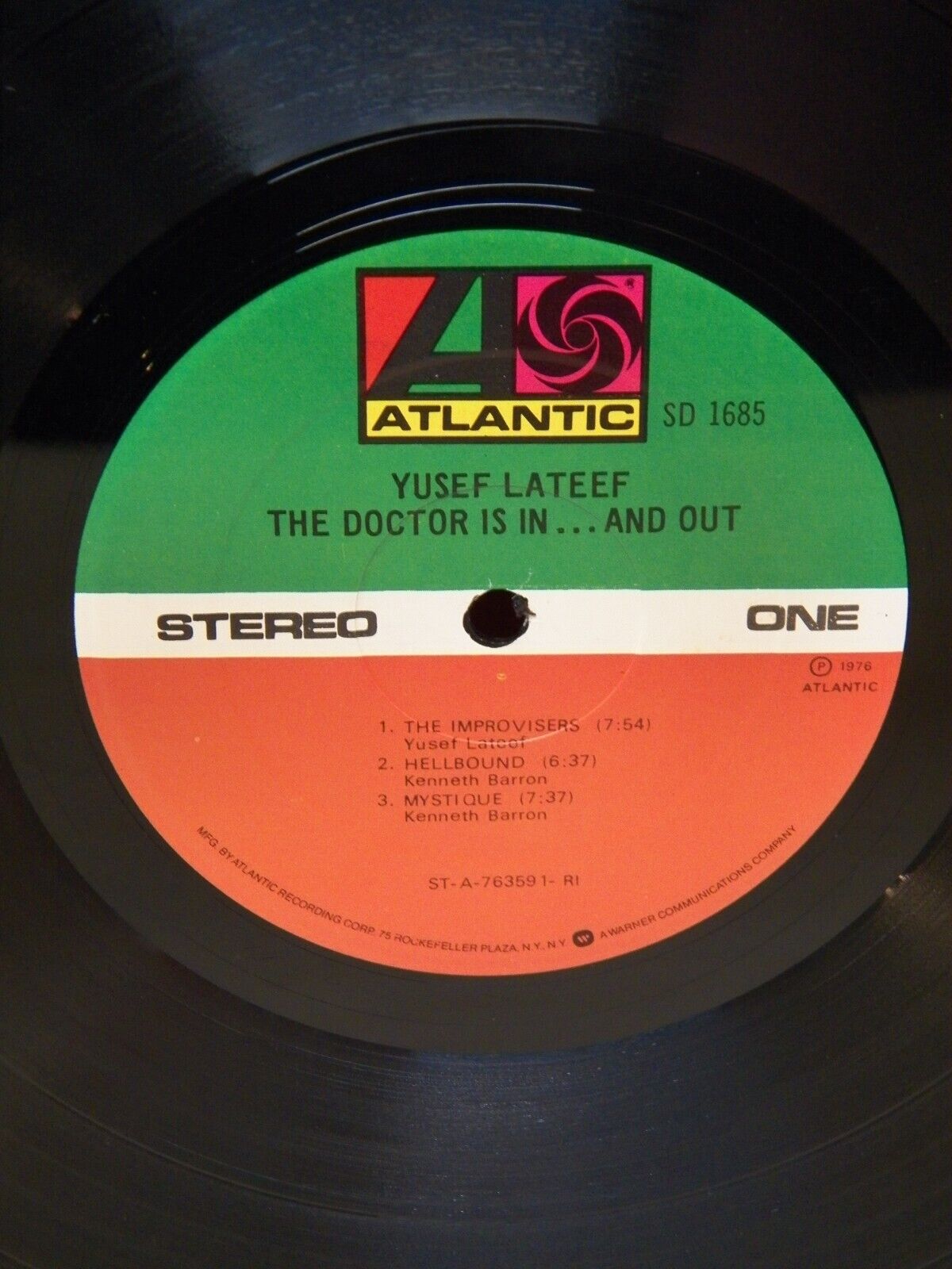 12" LP EX Yusef Lateef The Doctor Is In...And Out 1977 Atlantic Reissue SD 1685 12" LP EX Yusef Lateef The Doctor Is In...And Out 1977 Atlantic Reissue SD 1685