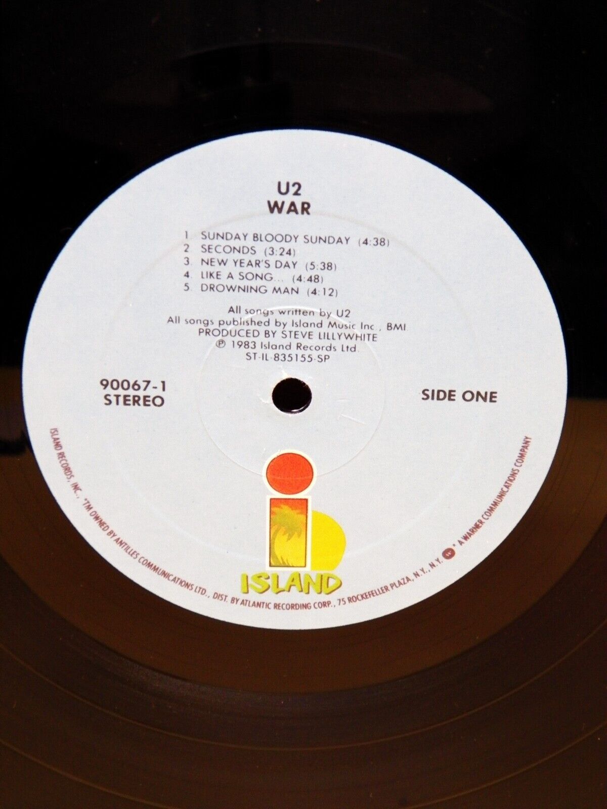 12" LP EX U2 War 1983 Island Records 7 90067-1 12" LP EX U2 War 1983 Island Records 7 90067-1