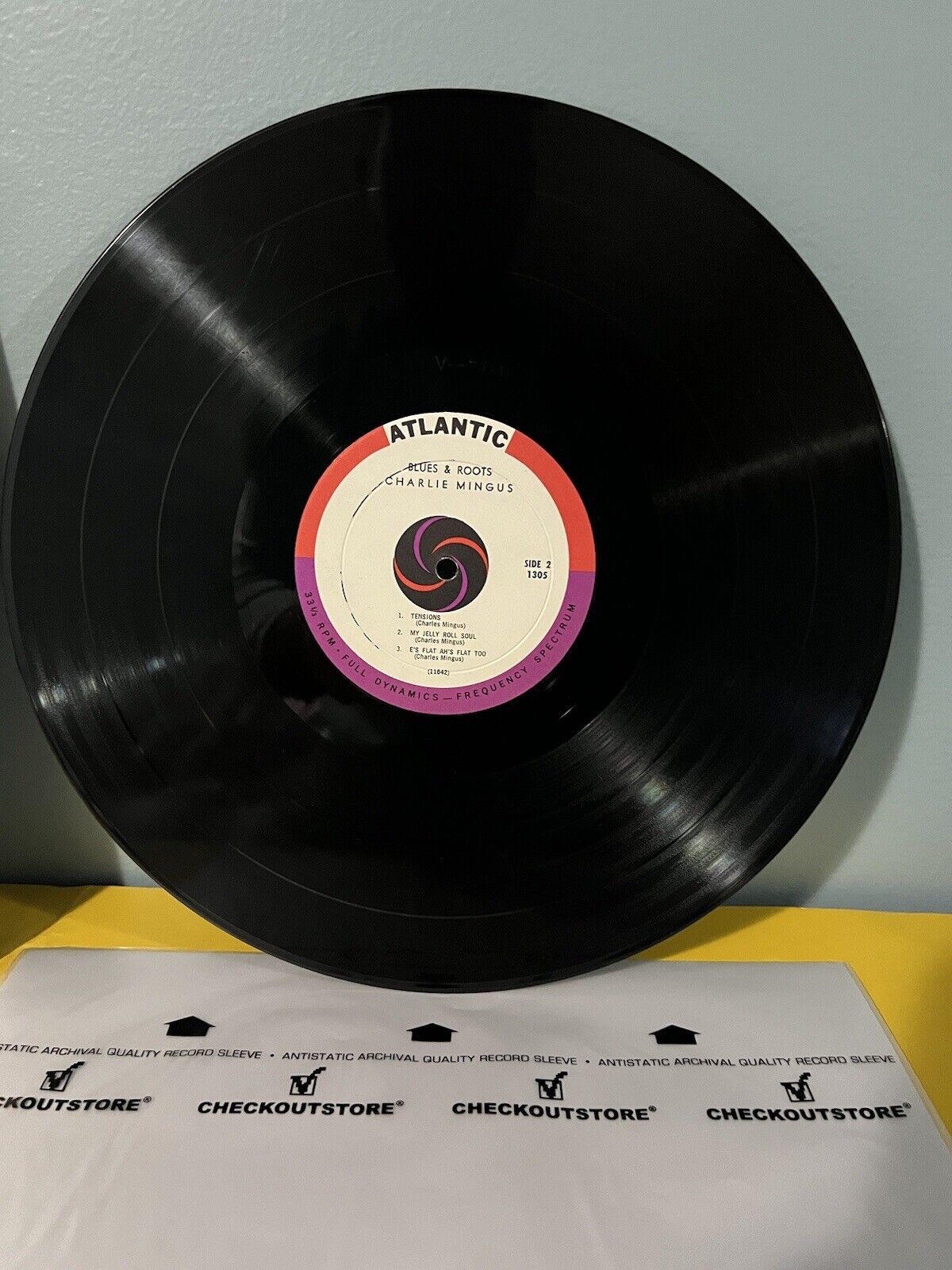 VG ++ LP Vinyl Record Charlie Mingus Blues and Roots Atlantic 1305 Mono 1960 VG ++ LP Vinyl Record Charlie Mingus Blues and Roots Atlantic 1305 Mono 1960