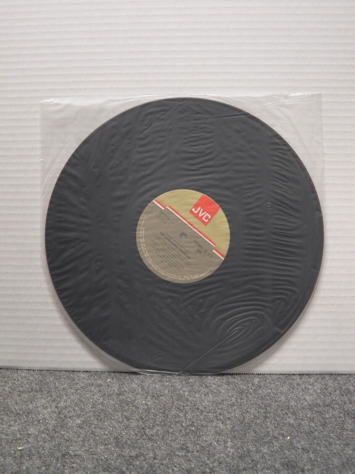 12" LP EX Jerry Goldsmith The Cassandra Crossing (Soundtrack) JVC Reissue Japan 12" LP EX Jerry Goldsmith The Cassandra Crossing (Soundtrack) JVC Reissue Japan
