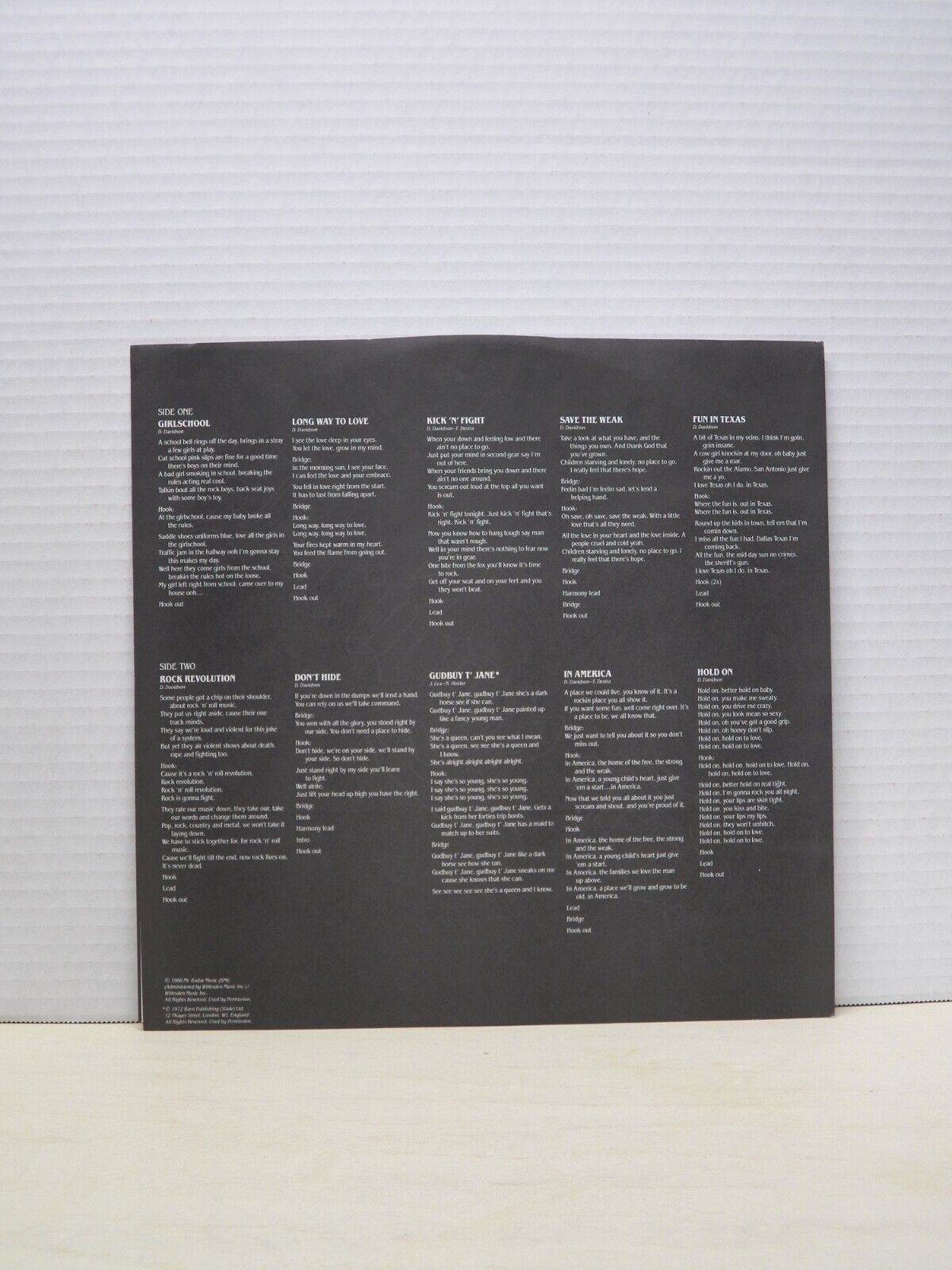 12" LP EX Britny Fox Britny Fox 1988 Columbia BFC 44140 12" LP EX Britny Fox Britny Fox 1988 Columbia BFC 44140