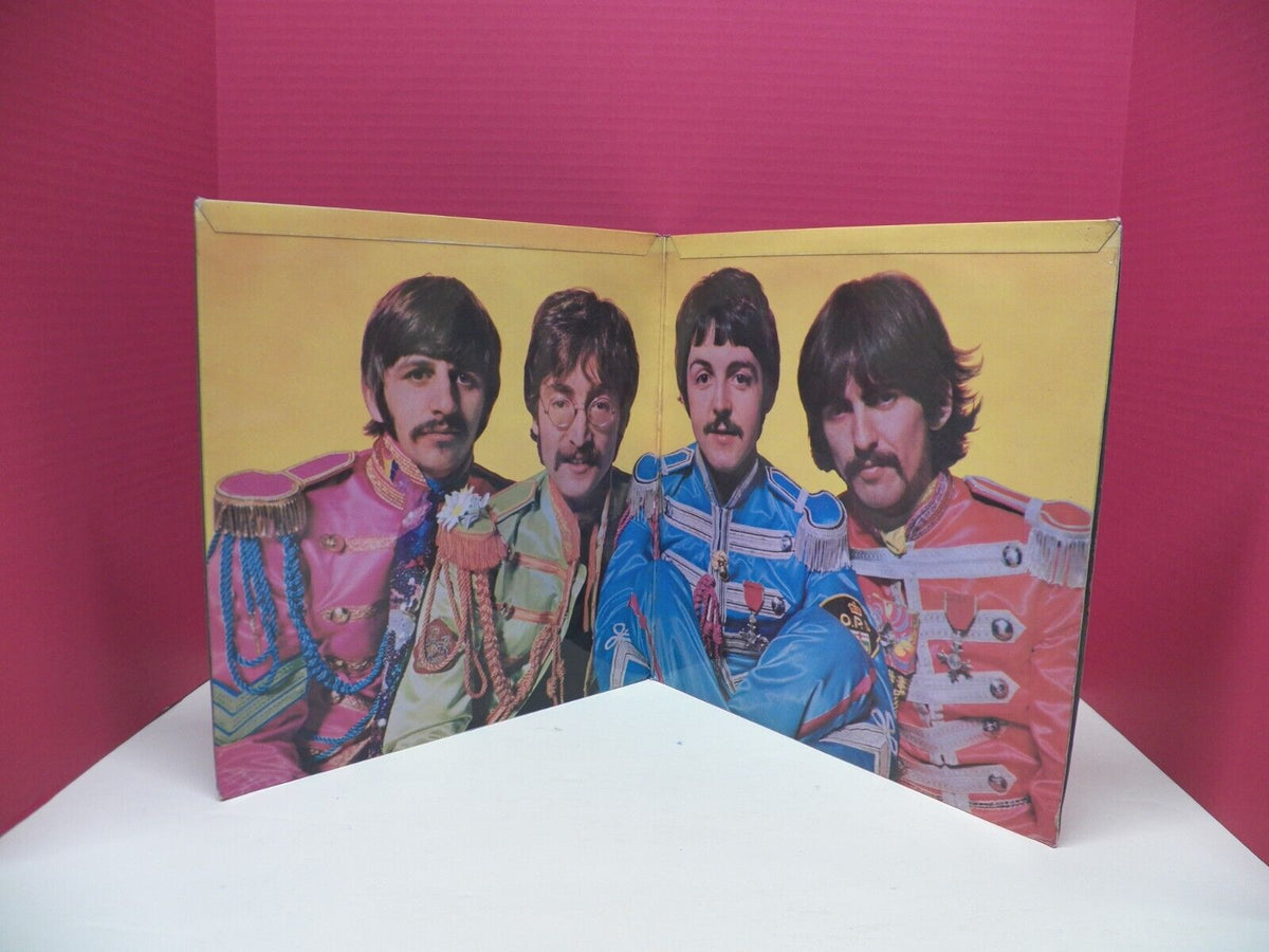 12" LP VG+ Beatles Sgt. Pepper's Lonely Hearts Club Band 1967 Mono UK 1st Press 12" LP VG+ Beatles Sgt. Pepper's Lonely Hearts Club Band 1967 Mono UK 1st Press