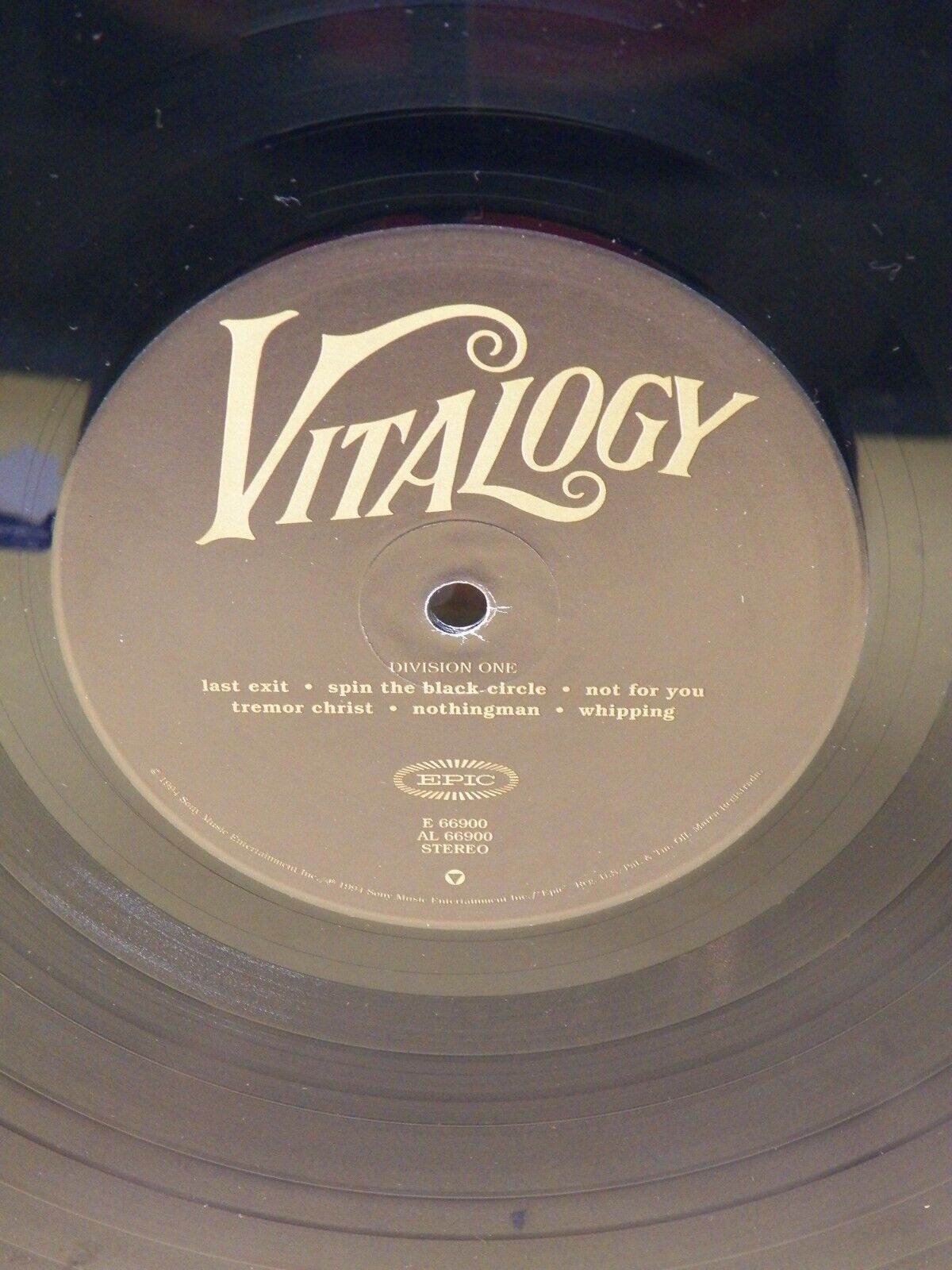 12" LP VG++/EX Pearl Jam Vitalogy 1994 Epic Stereo E 66900 12" LP VG++/EX Pearl Jam Vitalogy 1994 Epic Stereo E 66900