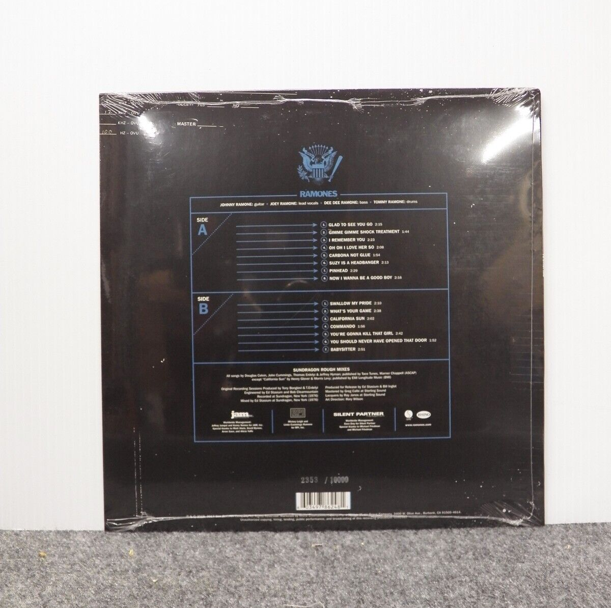 Sealed 12" LP Ramones Sundragon Sessions 2018 Sire RSD 180G Numbered R1 565638 Sealed 12" LP Ramones Sundragon Sessions 2018 Sire RSD 180G Numbered R1 565638