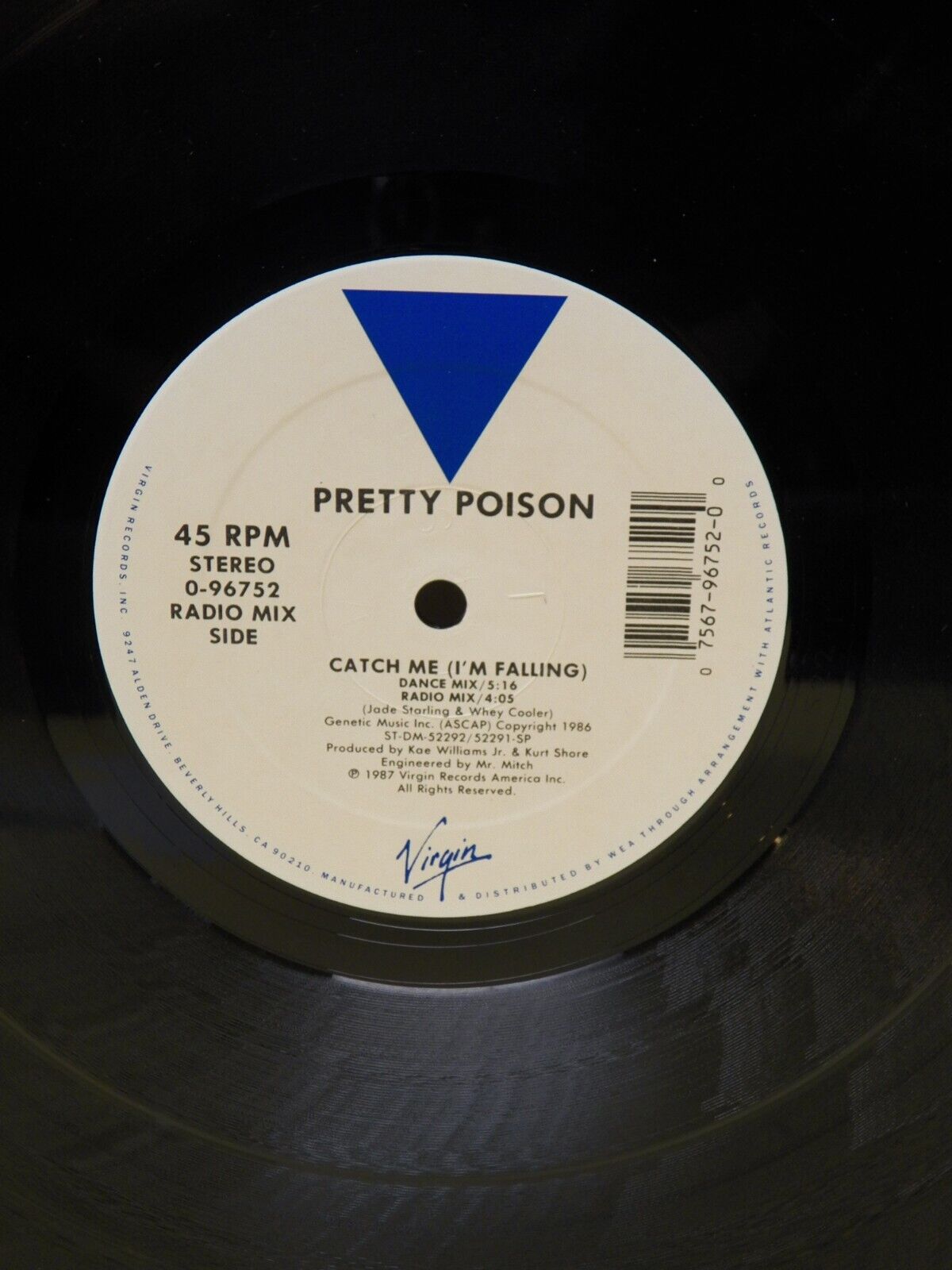 12" Single EX Pretty Poison Catch Me (I'm Falling) 1987 Virgin Repress 7 96752-0 12" Single EX Pretty Poison Catch Me (I'm Falling) 1987 Virgin Repress 7 96752-0