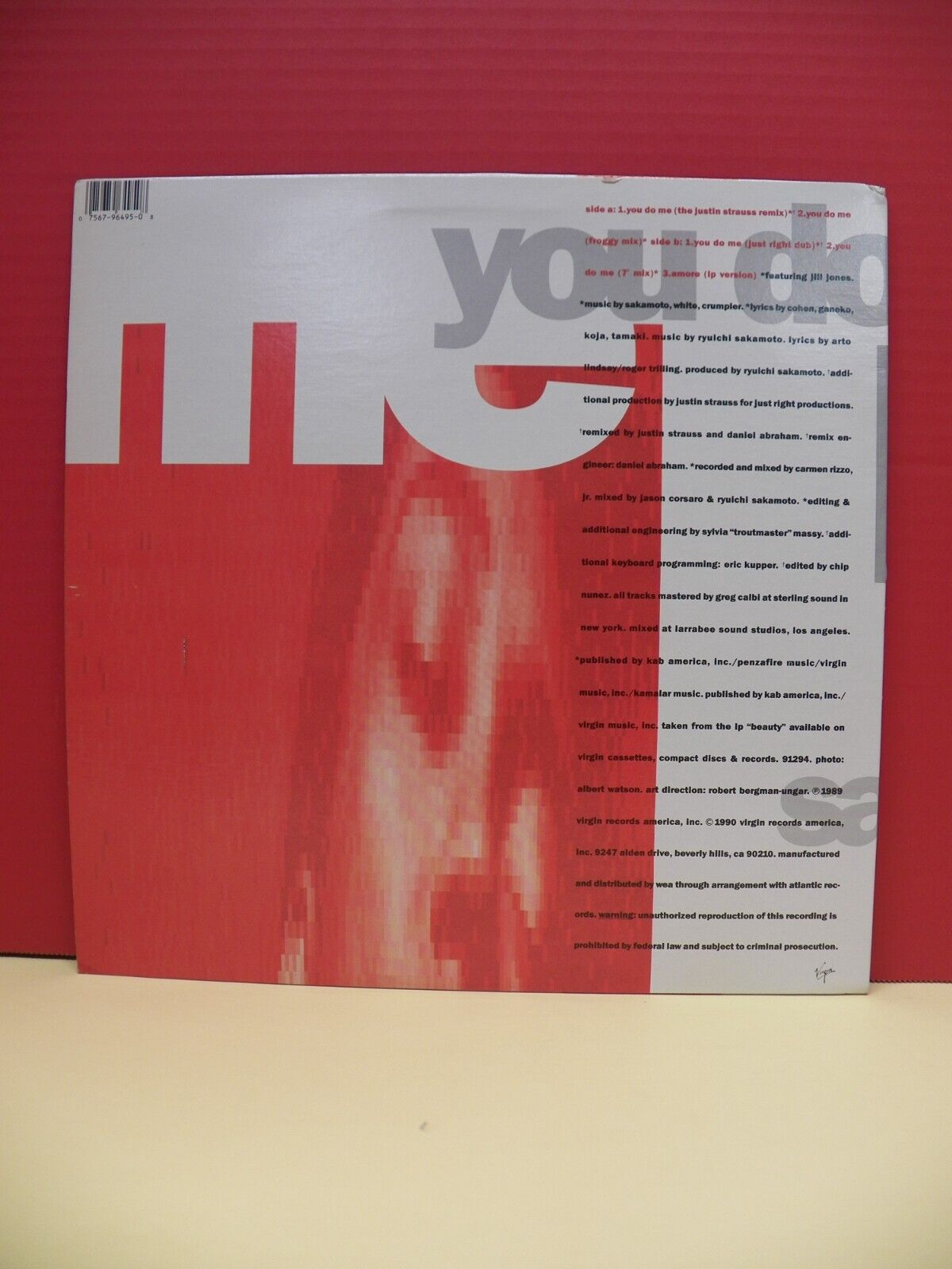 12" Single EX Ryuichi Sakamoto feat. Jill Jones You Do Me 1990 Virgin 0-96495 12" Single EX Ryuichi Sakamoto feat. Jill Jones You Do Me 1990 Virgin 0-96495