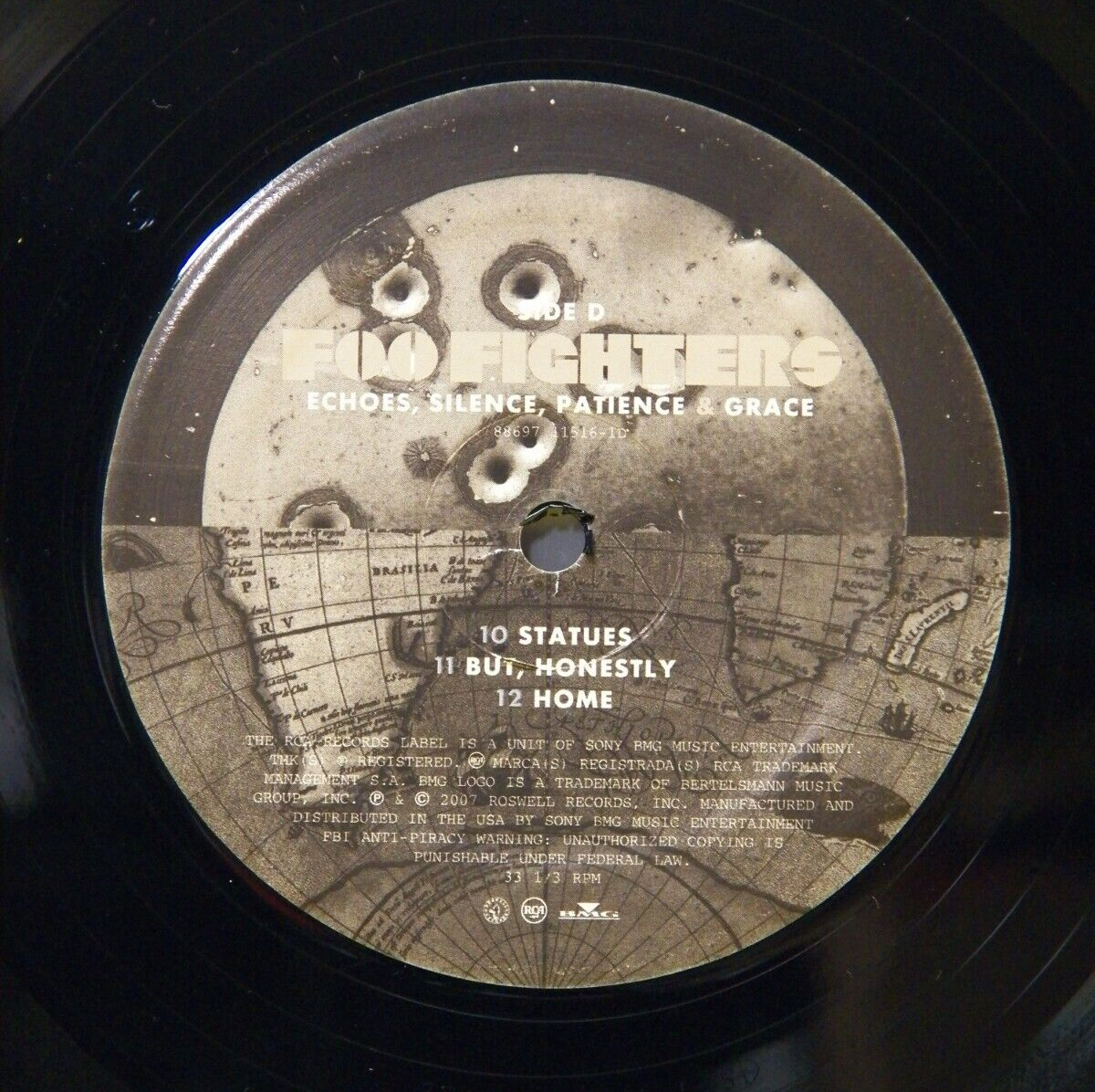 12" 2xLP VG++/EX Foo Fighters Echoes, Silence, Patience & Grace 2015 Reissue 12" 2xLP VG++/EX Foo Fighters Echoes, Silence, Patience & Grace 2015 Reissue