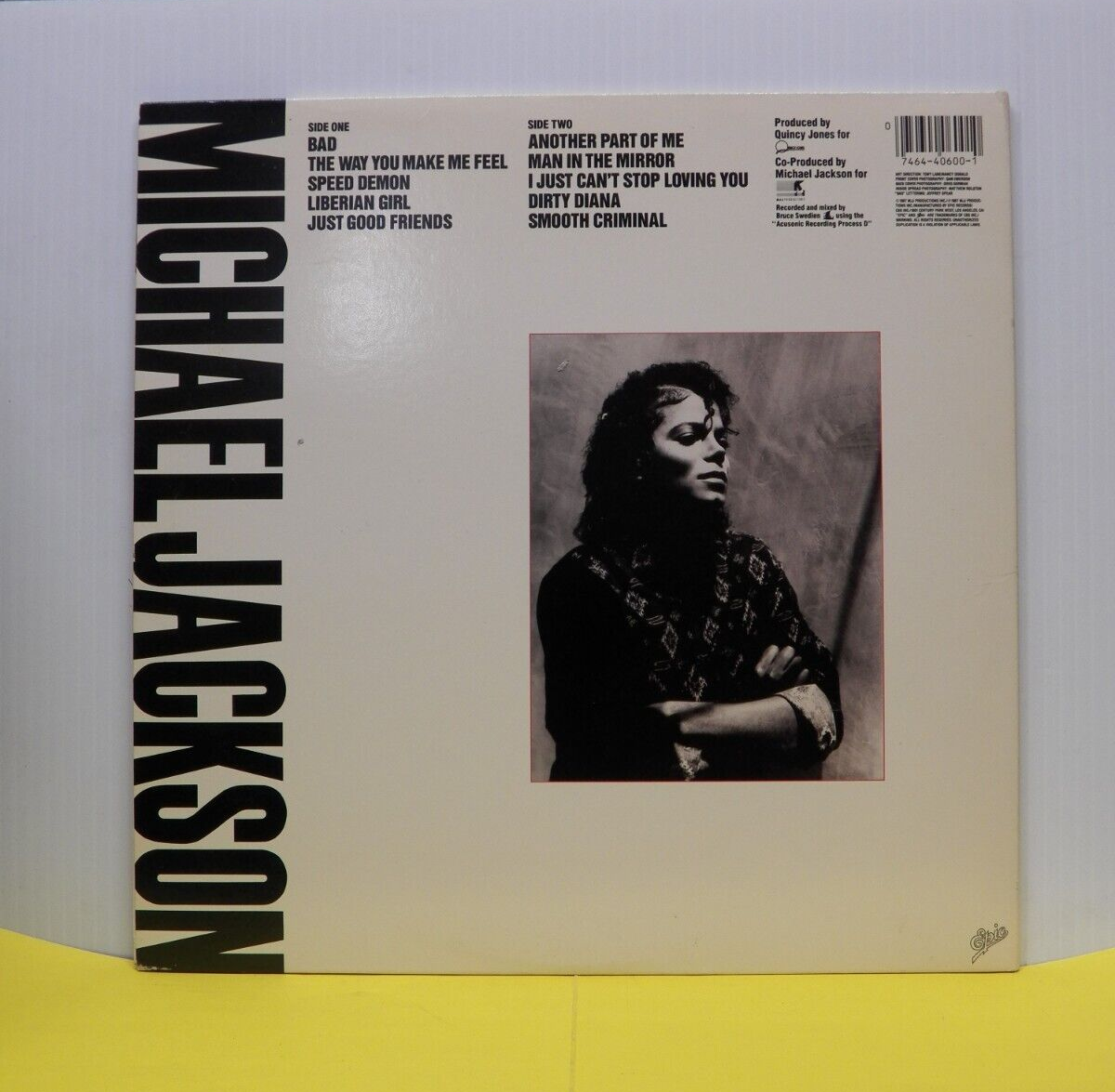12" LP M- Michael Jackson Bad 1987 Epic OE 40600 12" LP M- Michael Jackson Bad 1987 Epic OE 40600