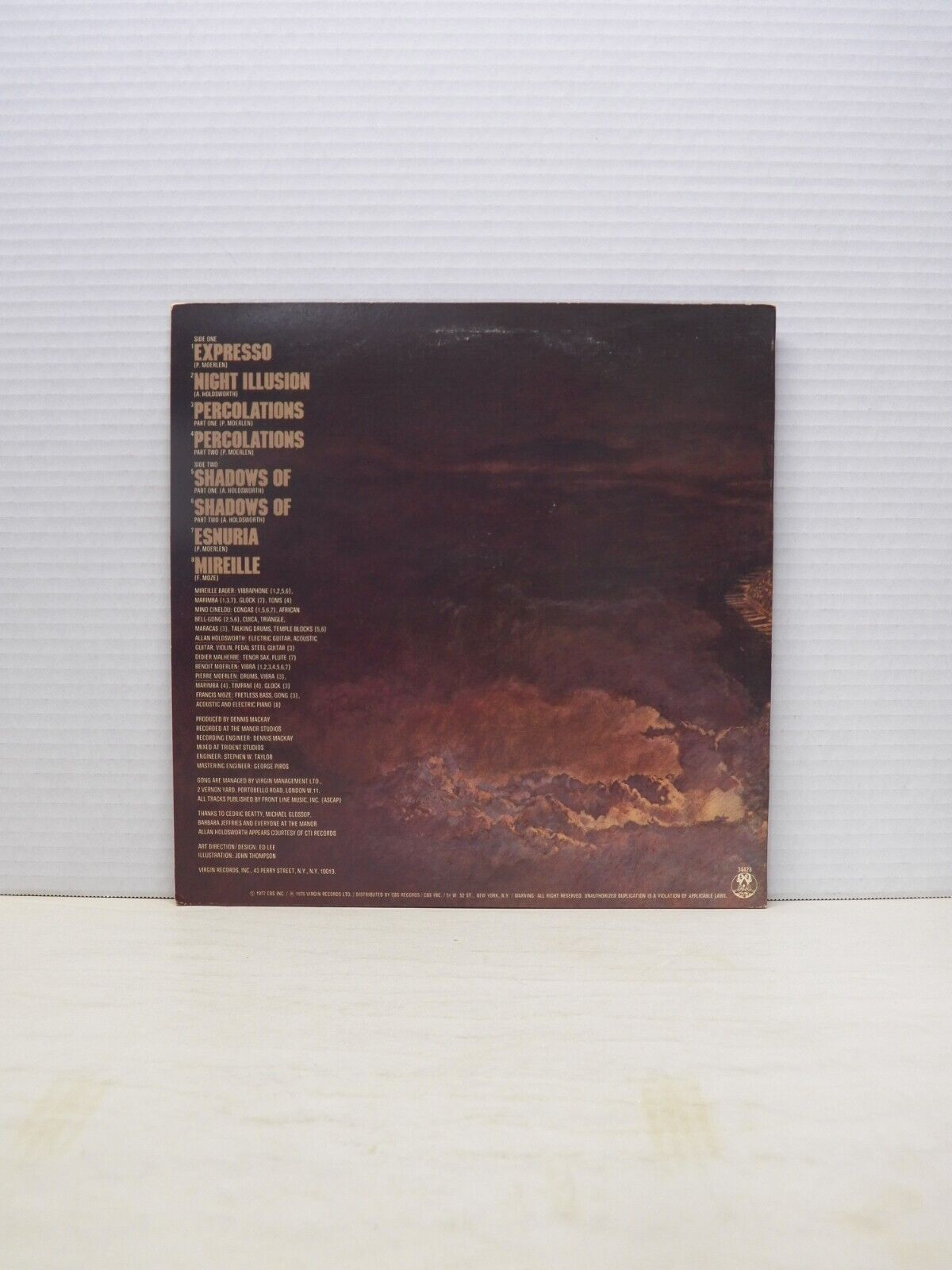 12" LP VG++/EX Gong Expresso 1977 Virgin PZ 34428 12" LP VG++/EX Gong Expresso 1977 Virgin PZ 34428