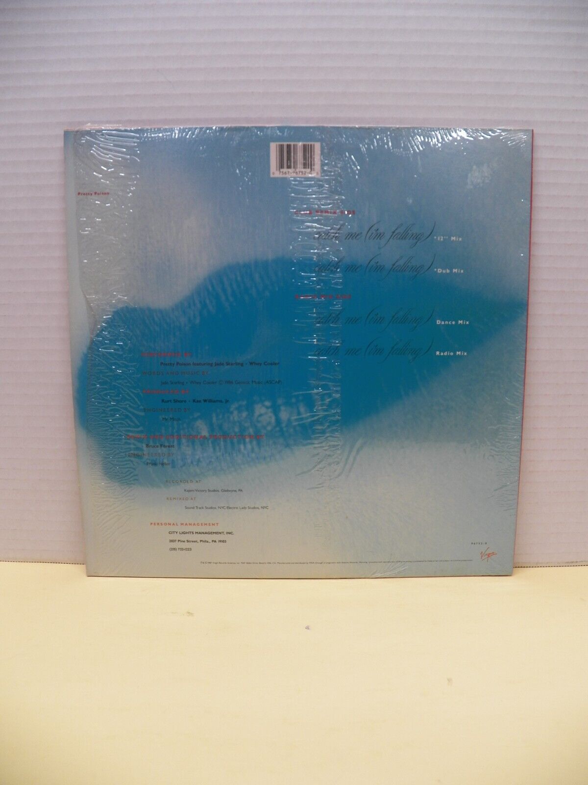 12" Single EX Pretty Poison Catch Me (I'm Falling) 1987 Virgin Repress 7 96752-0 12" Single EX Pretty Poison Catch Me (I'm Falling) 1987 Virgin Repress 7 96752-0