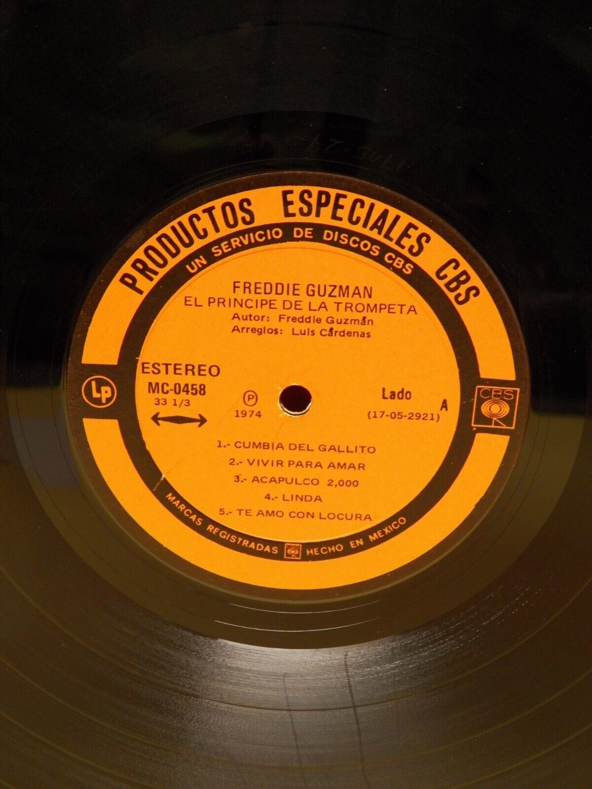 12" LP VG+ Freddie Guzman El Principe De La Trompeta 1974 CBS Import Autographed 12" LP VG+ Freddie Guzman El Principe De La Trompeta 1974 CBS Import Autographed