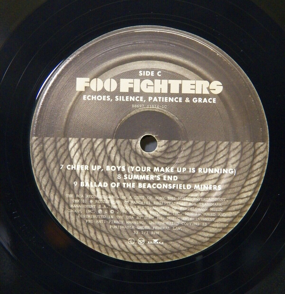 12" 2xLP VG++/EX Foo Fighters Echoes, Silence, Patience & Grace 2015 Reissue 12" 2xLP VG++/EX Foo Fighters Echoes, Silence, Patience & Grace 2015 Reissue