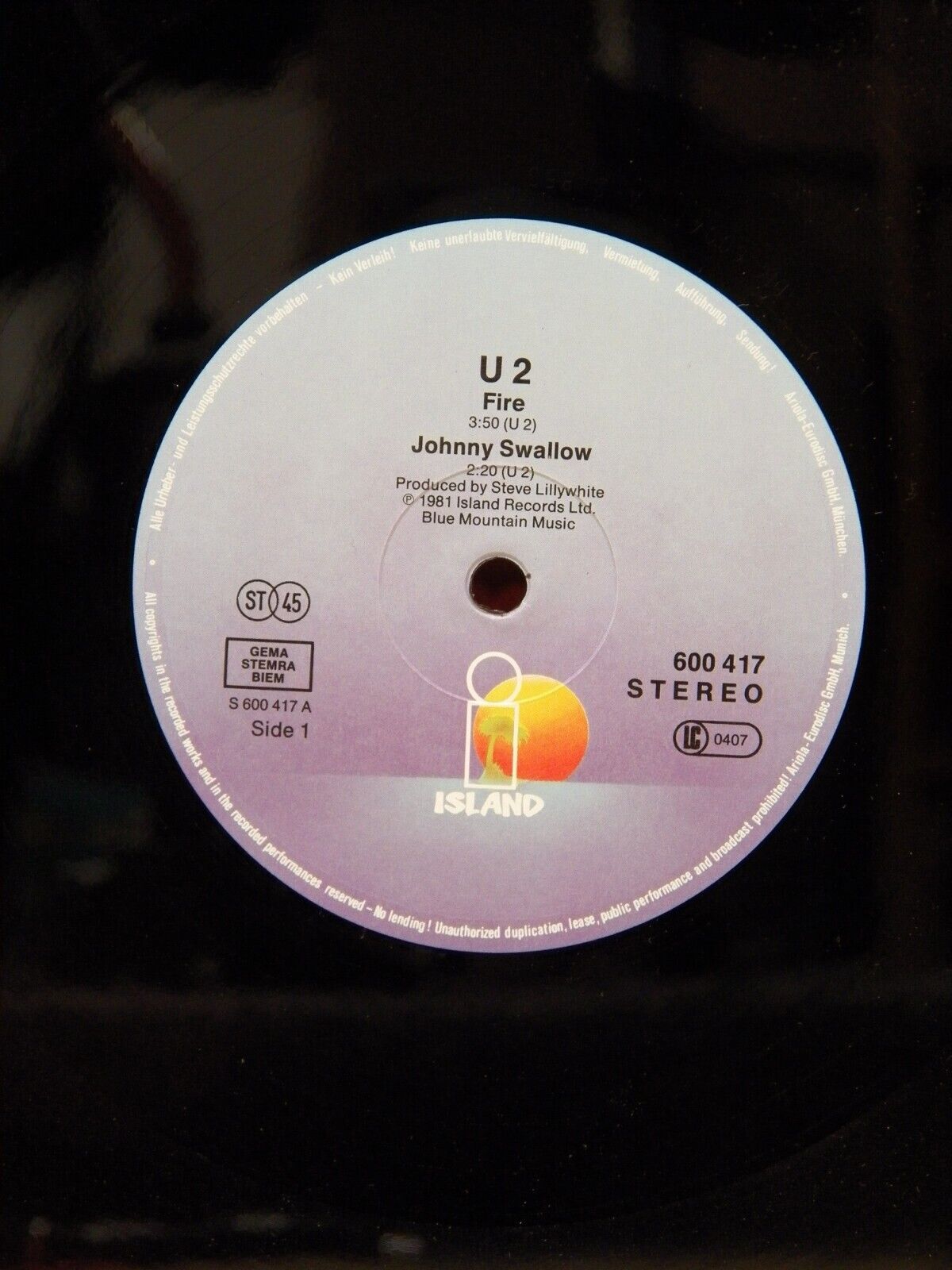12" EP VG++/EX U2 R.O.K. 1985 Island Records European Import 600.417 12" EP VG++/EX U2 R.O.K. 1985 Island Records European Import 600.417