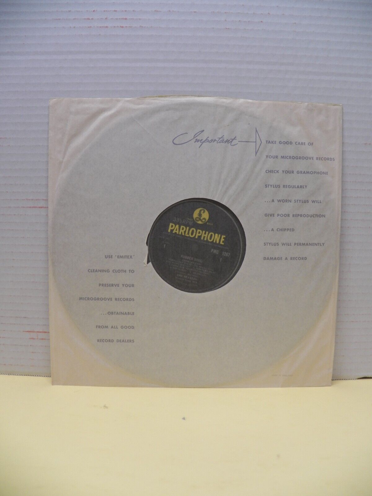12" LP VG++/EX The Beatles Rubber Soul 1965 UK Import Mono 2nd Press Roman Font 12" LP VG++/EX The Beatles Rubber Soul 1965 UK Import Mono 2nd Press Roman Font