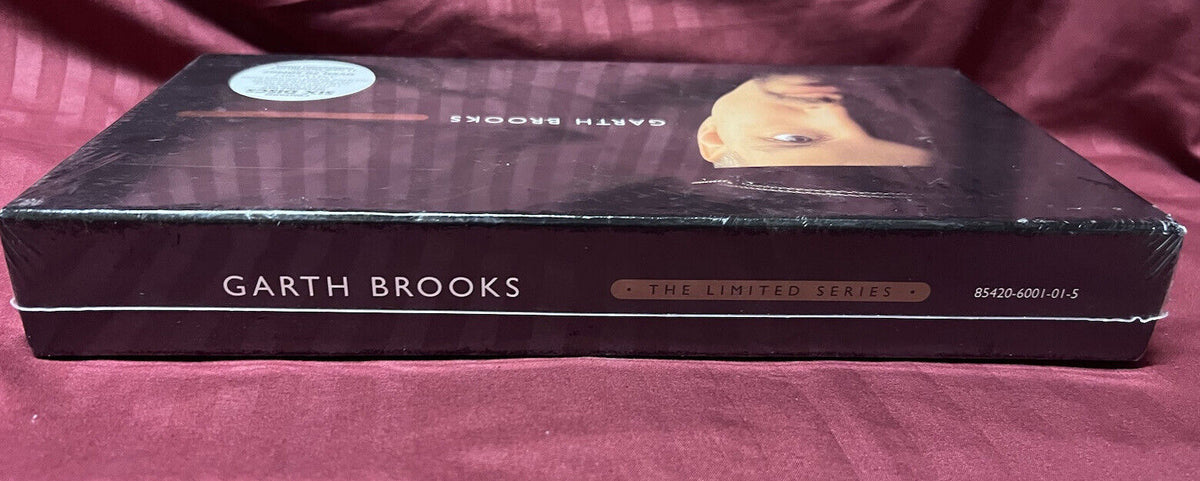 Sealed 5 CD 1 DVD Box Set Garth Brooks The Limited Series 2005 USA Sealed 5 CD 1 DVD Box Set Garth Brooks The Limited Series 2005 USA