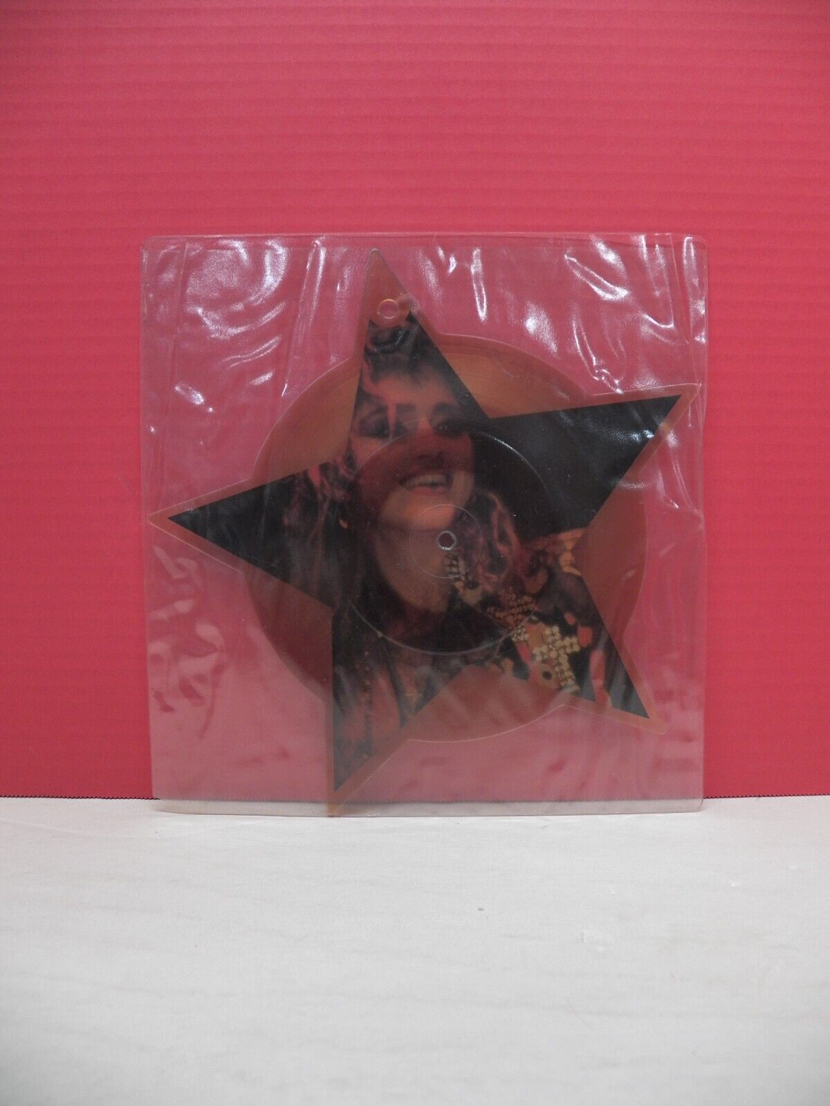7" Shaped Picture Disc Single EX Madonna Dress You Up 1985 Sire UK Import W8848P 7" Shaped Picture Disc Single EX Madonna Dress You Up 1985 Sire UK Import W8848P