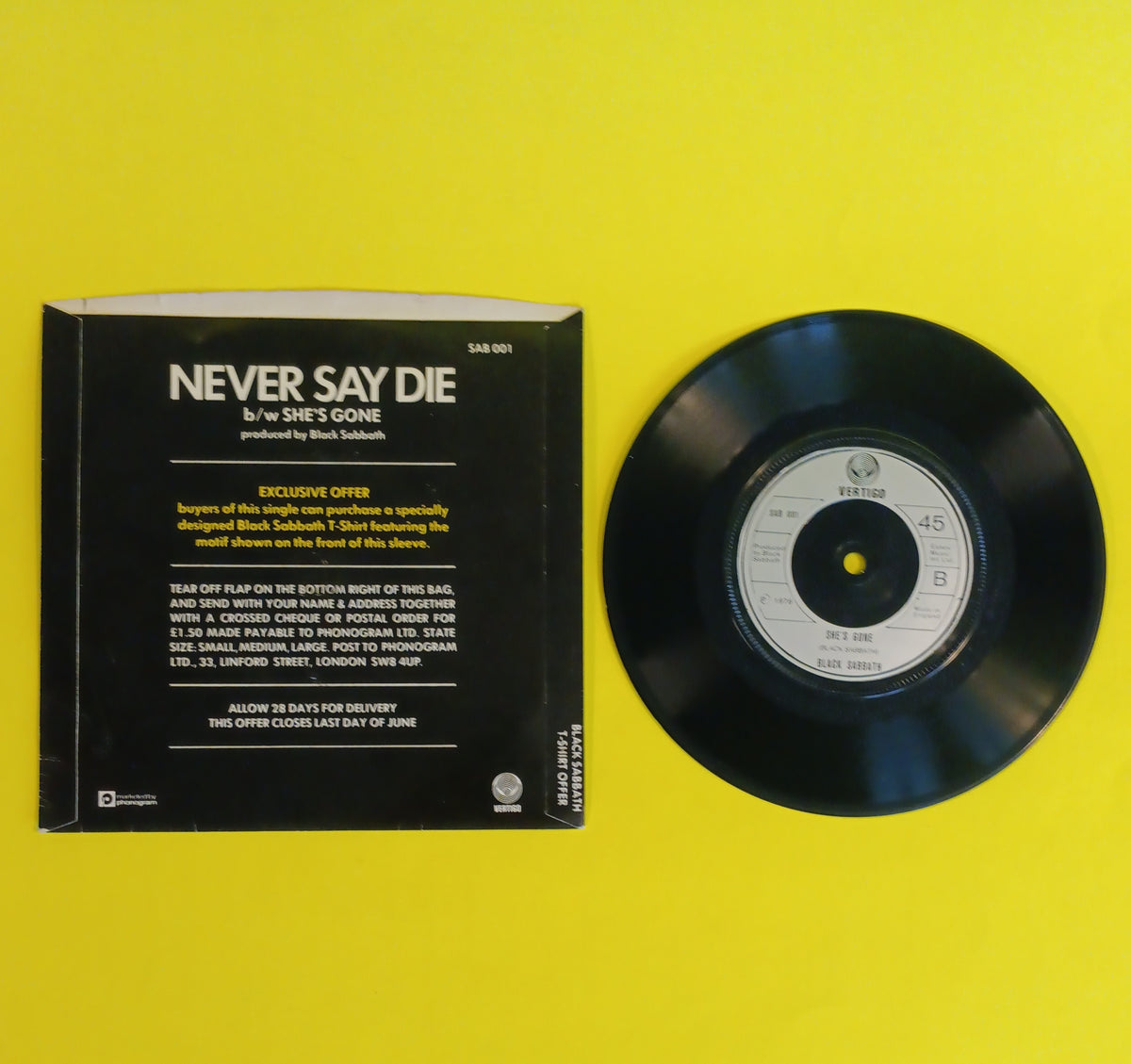 Black Sabbath - Never Say Die (UK 7") - 1978 - SAB 001 Used - VG++ - Vinyl Black Sabbath - Never Say Die (UK 7") - 1978 - SAB 001 Used - VG++ - Vinyl