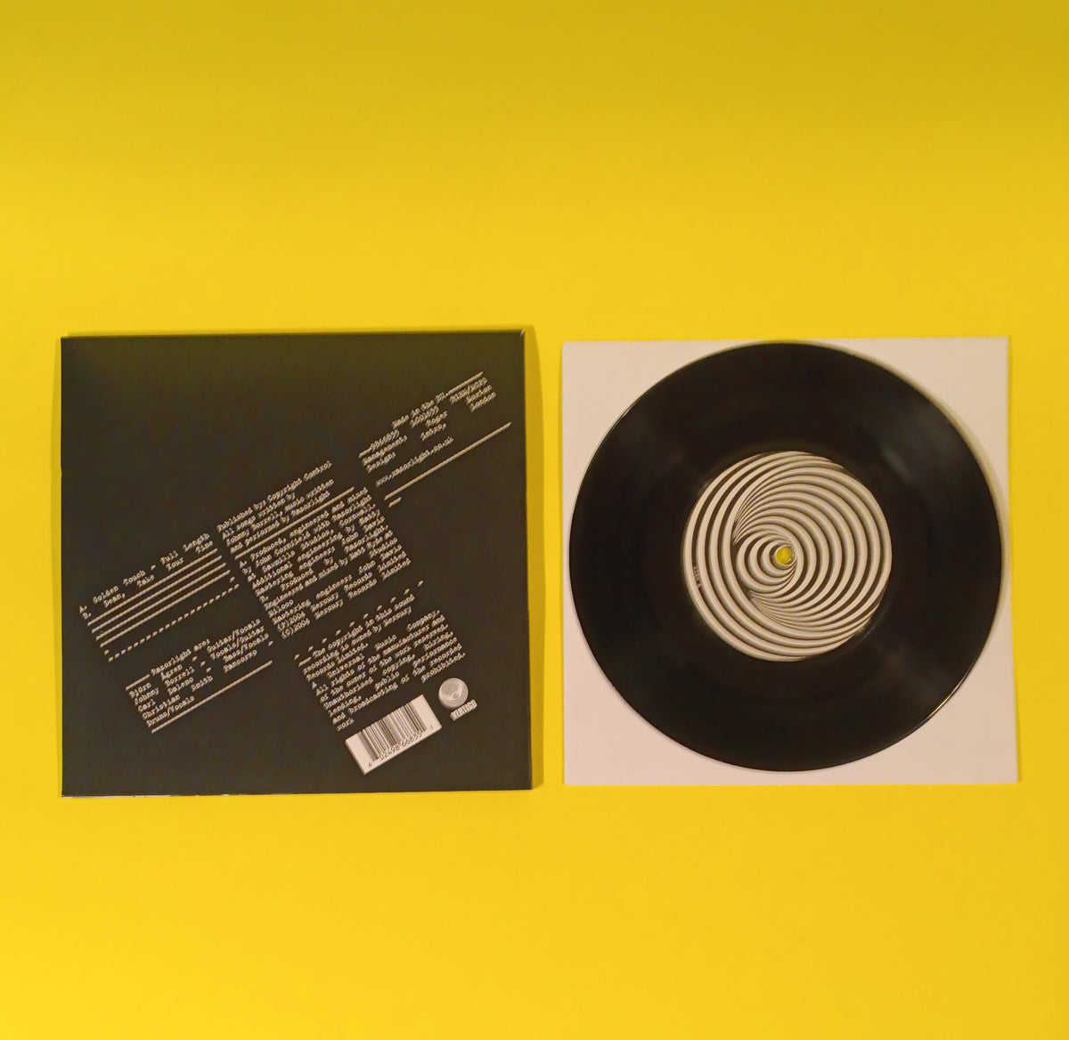 Razorlight - Golden Touch (Numbered UK 7") - 2004 - 986 683-5 Used - EX - Vinyl Razorlight - Golden Touch (Numbered UK 7") - 2004 - 986 683-5 Used - EX - Vinyl