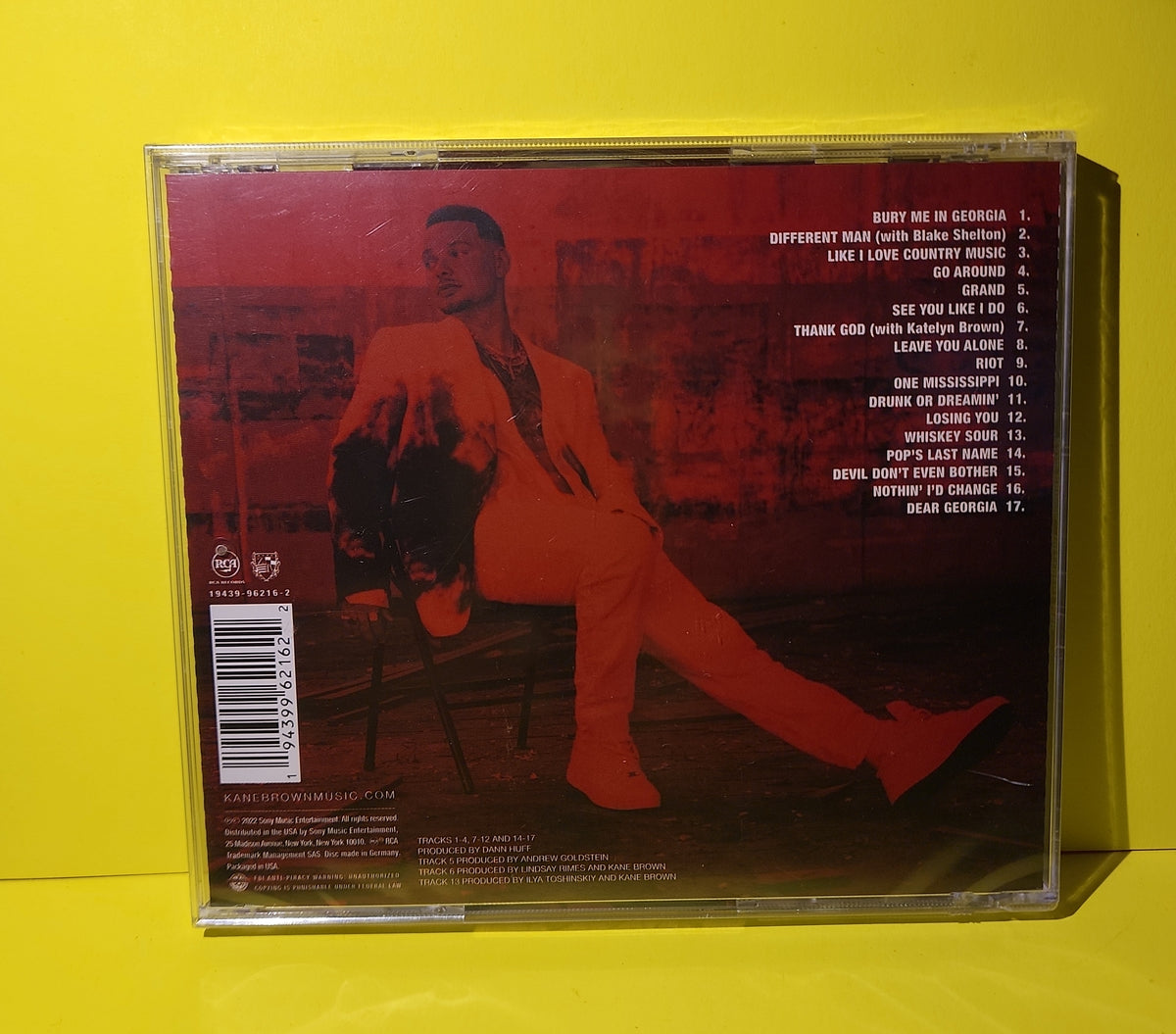Kane Brown - Different Man - 2022 - 19439-96216-2 New - Sealed - CDs Kane Brown - Different Man - 2022 - 19439-96216-2 New - Sealed - CDs