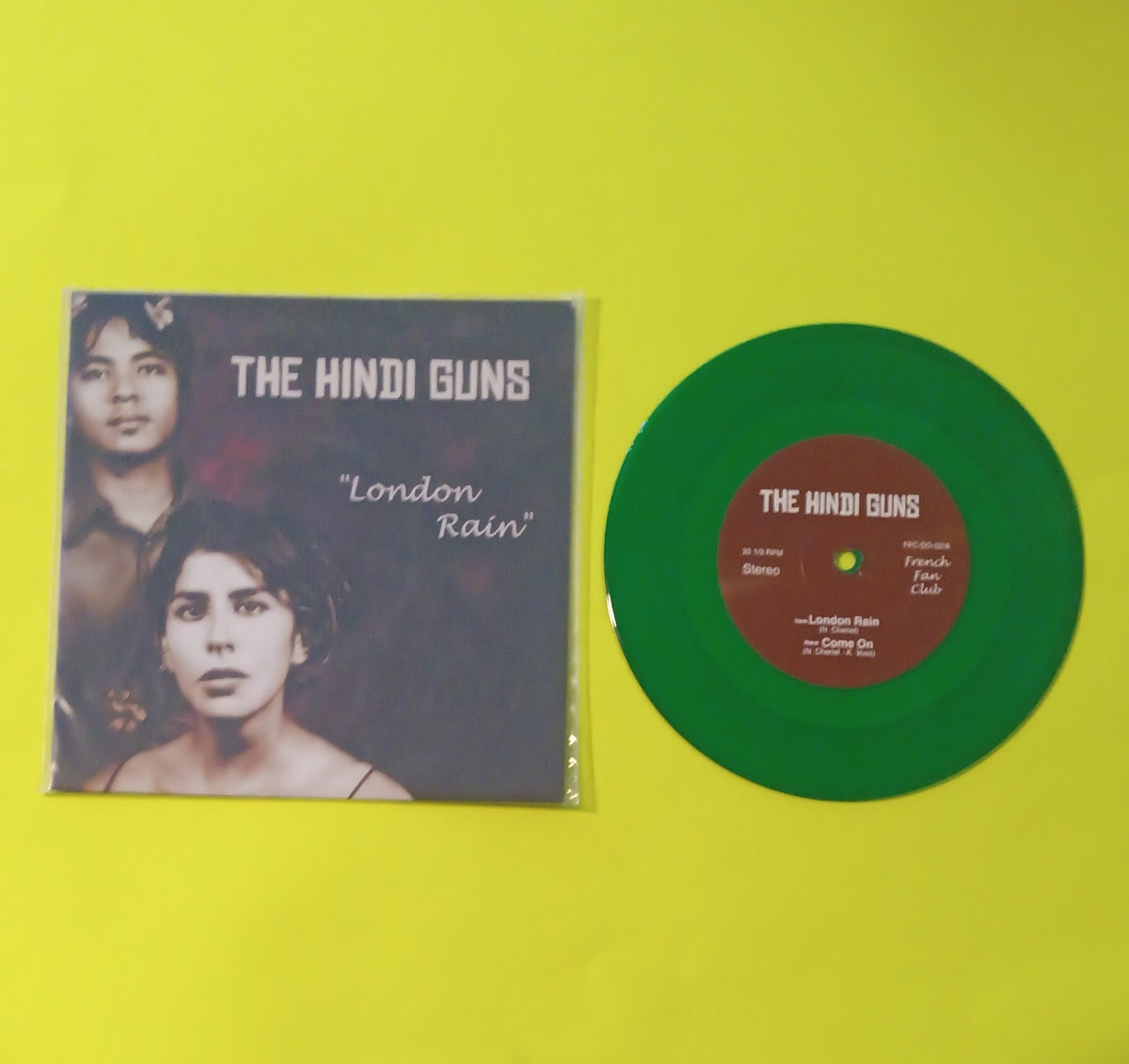 The Hindi Guns - London Rain / Come On - 2004 - FFC-DD-02 New - NM - 7" Vinyl The Hindi Guns - London Rain / Come On - 2004 - FFC-DD-02 New - NM - 7" Vinyl