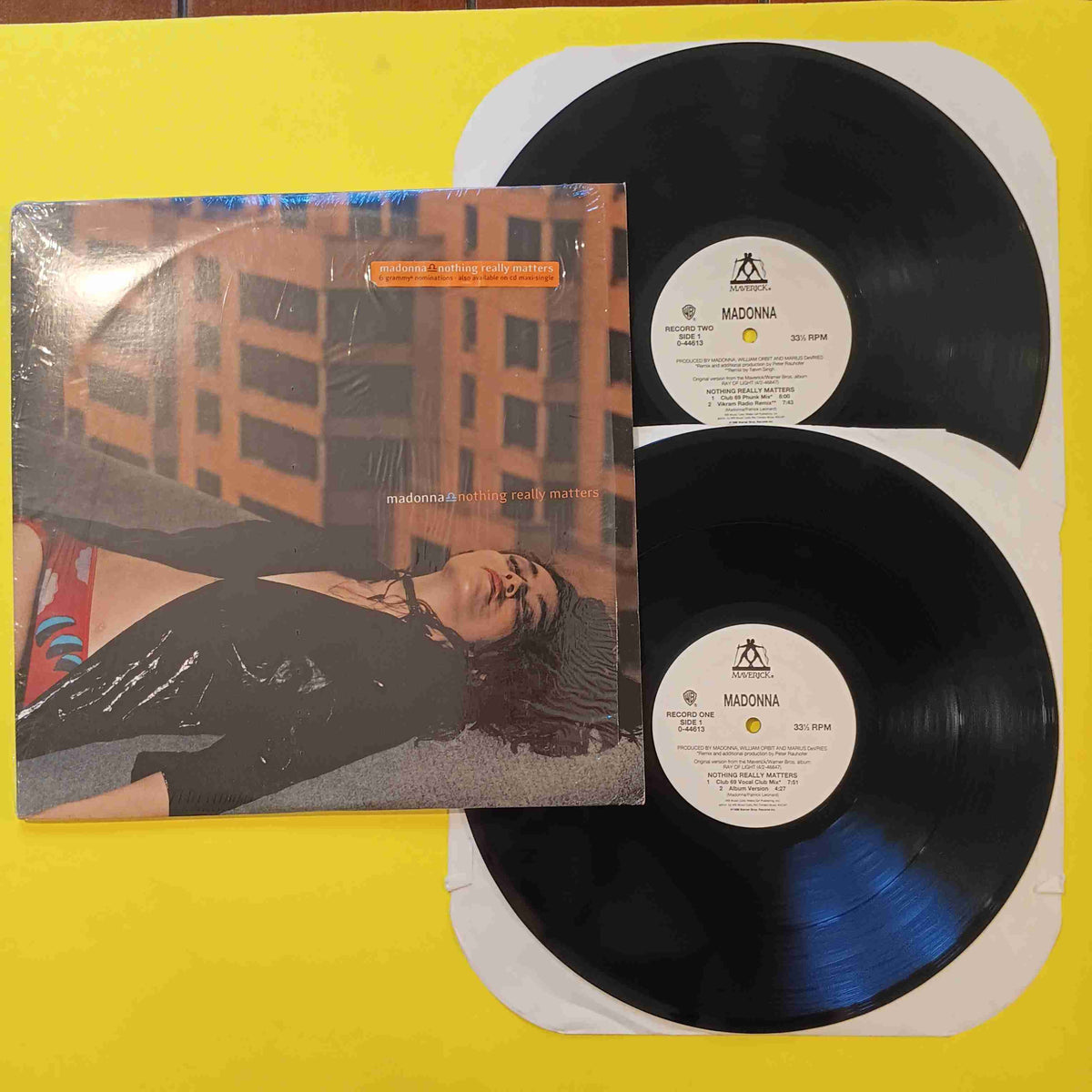 Madonna - Nothing Really Matters 2LP w. Shrink & Hype - 1999 - 44613-0 Used - VG++ - Vinyl Madonna - Nothing Really Matters 2LP w. Shrink & Hype - 1999 - 44613-0 Used - VG++ - Vinyl