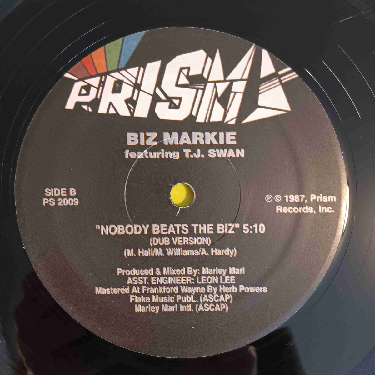 Biz Markie - Nobody Beats the Biz - 1987 - PS 2009 Used - VG+ - Vinyl Biz Markie - Nobody Beats the Biz - 1987 - PS 2009 Used - VG+ - Vinyl