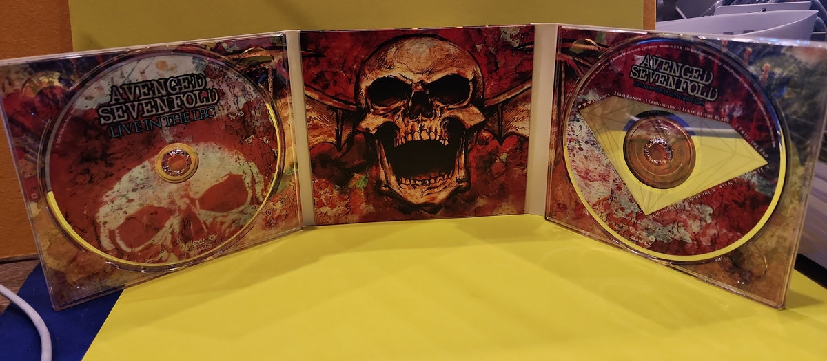 Avenged Sevenfold - Live In The LBC & Diamonds In The Rough - 2008 - 9362-49870-2 New - EX - CDs Avenged Sevenfold - Live In The LBC & Diamonds In The Rough - 2008 - 9362-49870-2 New - EX - CDs