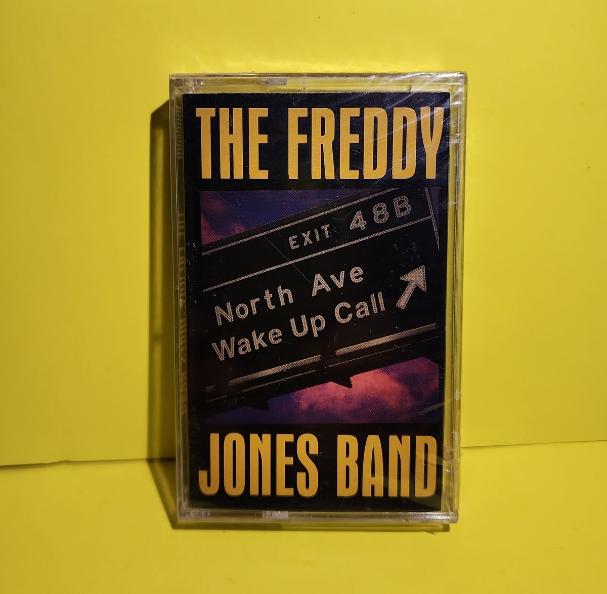 The Freddy Jones Band - North Avenue Wake Up Call - 1995 - 42040-4 New - Sealed - Cassettes The Freddy Jones Band - North Avenue Wake Up Call - 1995 - 42040-4 New - Sealed - Cassettes