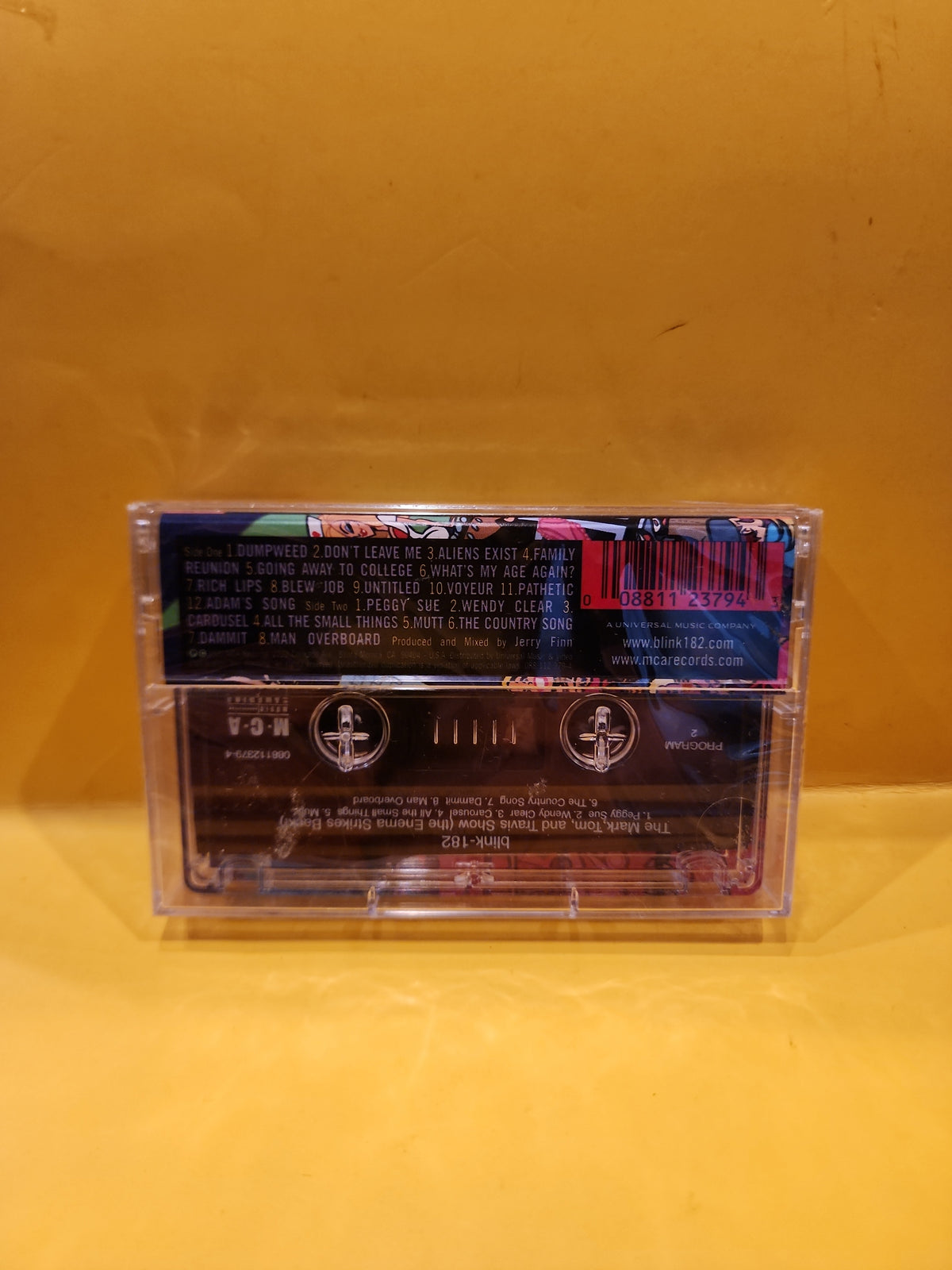 Blink-182 - The Mark, Tom And Travis Show (The Enema Strikes Back!) - 2000 - 088112379-4 New - Sealed - cassettes Blink-182 - The Mark, Tom And Travis Show (The Enema Strikes Back!) - 2000 - 088112379-4 New - Sealed - cassettes