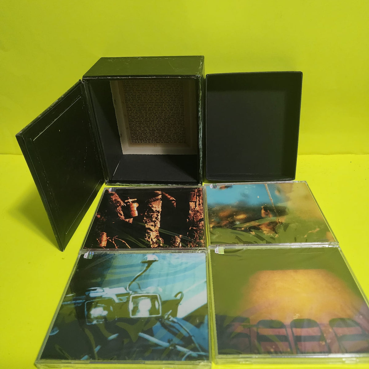 Alice in Chains - Music Bank Alice in Chains / Box Set / Promo - 1999 - Used - Sealed - CDs Alice in Chains - Music Bank Alice in Chains / Box Set / Promo - 1999 - Used - Sealed - CDs