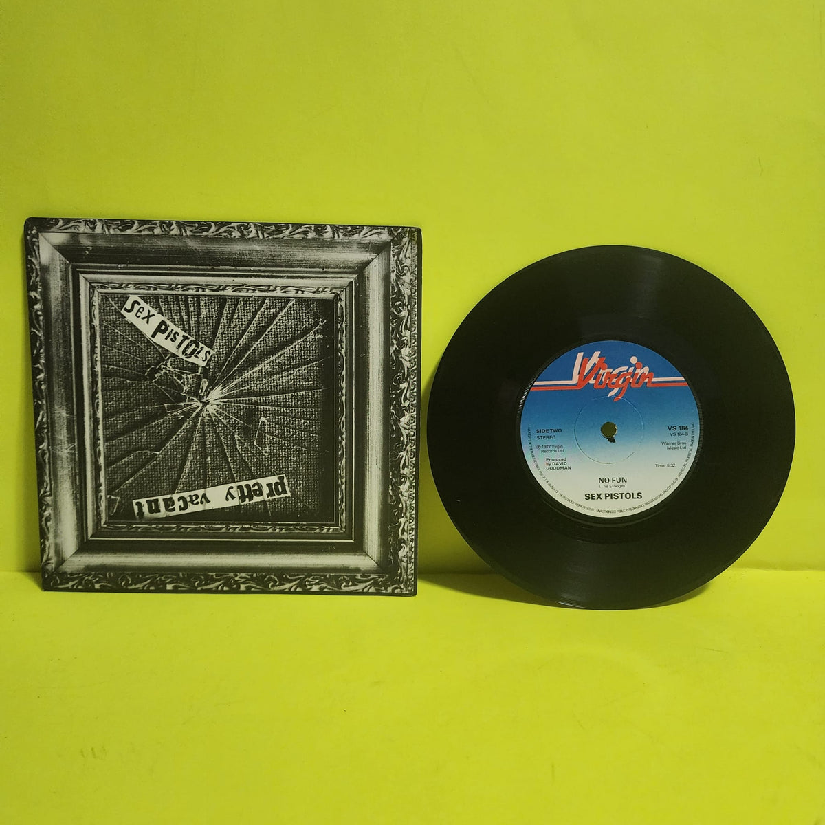 Sex Pistols - Pretty Vacant - 1977 - Used - NM - Vinyl Sex Pistols - Pretty Vacant - 1977 - Used - NM - Vinyl