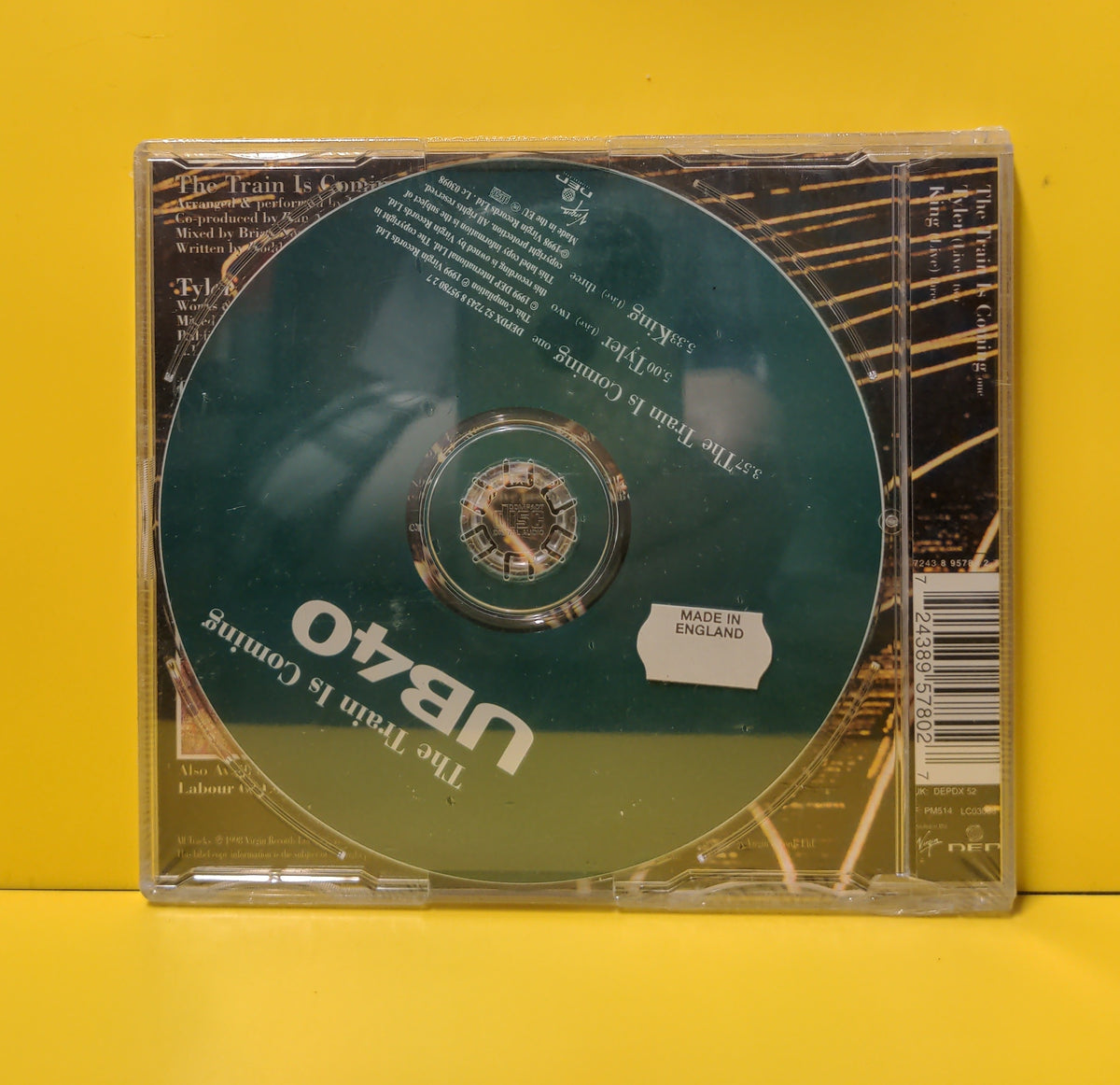 UB40 - The Train Is Coming - 1999 - 7243 8 95789 2 7 New - Sealed - CDs UB40 - The Train Is Coming - 1999 - 7243 8 95789 2 7 New - Sealed - CDs