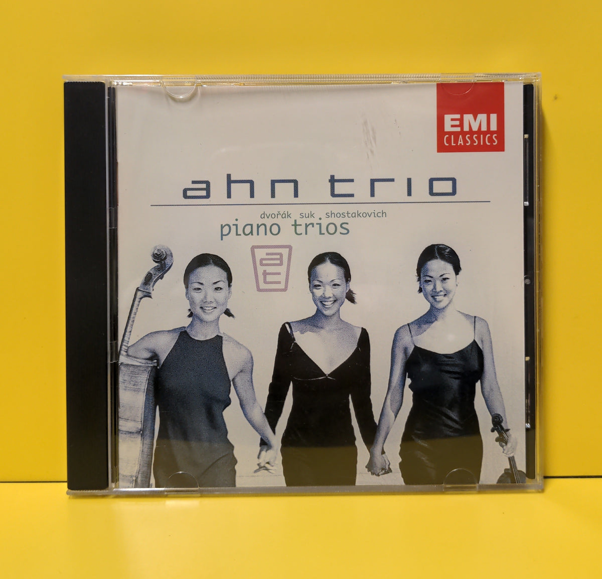 Ahn Trio / Dvořák / Suk / Shostakovich - Piano Trios - 1998 - 7243 5 56674 2 7 Used - NM - CDs Ahn Trio / Dvořák / Suk / Shostakovich - Piano Trios - 1998 - 7243 5 56674 2 7 Used - NM - CDs
