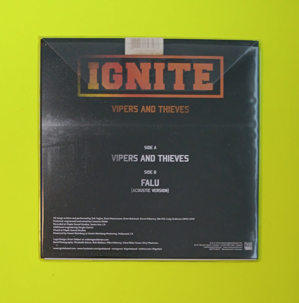 Ignite - Vipers And Thieves / Falu - 2016 - 88875189357 New - Sealed - 7" RSD Vinyl Ignite - Vipers And Thieves / Falu - 2016 - 88875189357 New - Sealed - 7" RSD Vinyl