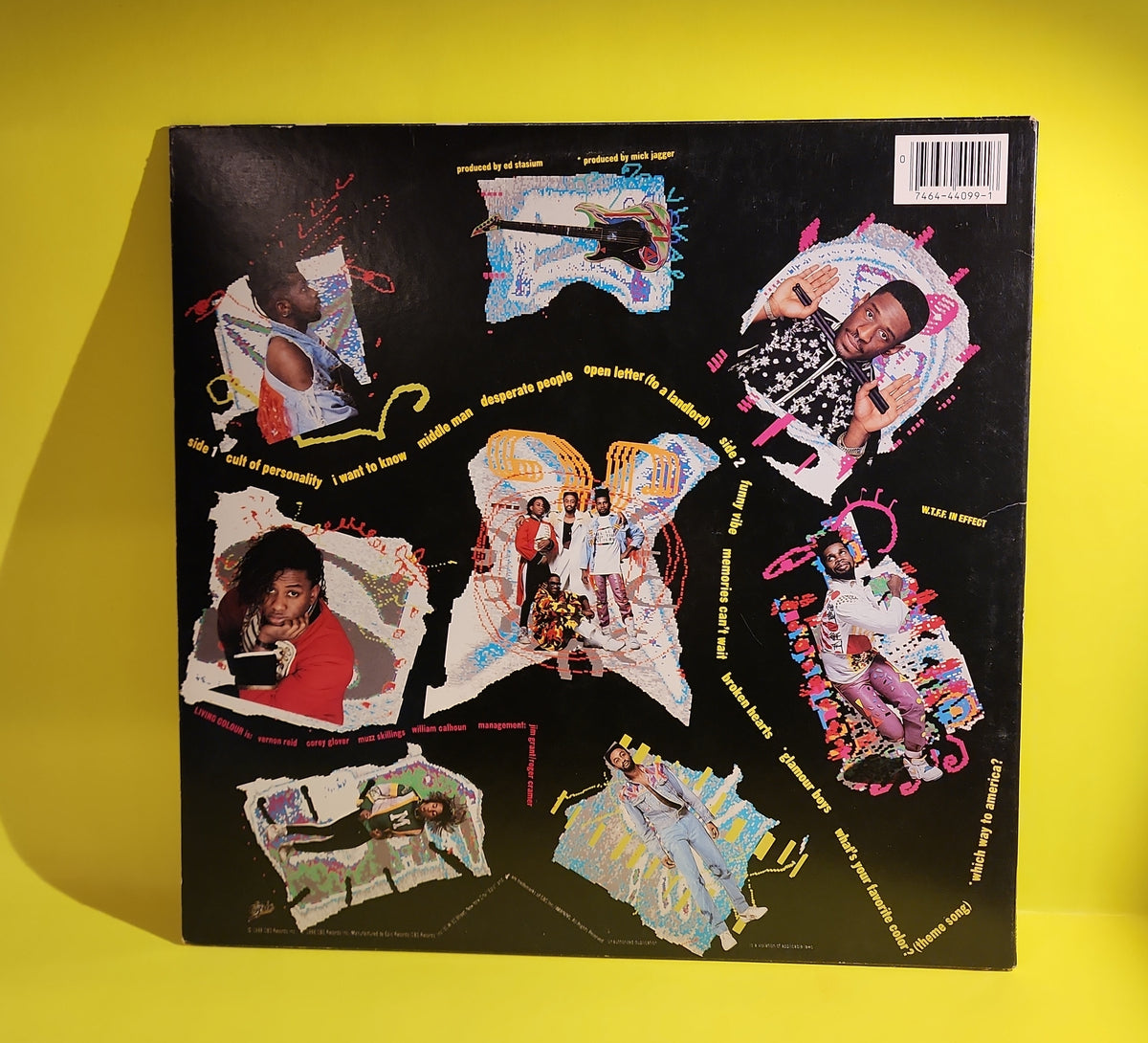 Living Colour - Vivid (w. Flexi Disc) - 1988 - FE 44099 Used - VG++ - Vinyl Living Colour - Vivid (w. Flexi Disc) - 1988 - FE 44099 Used - VG++ - Vinyl