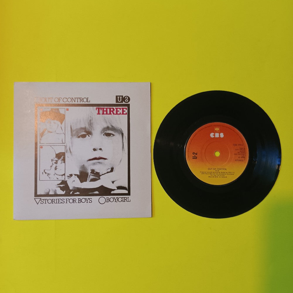 U2 - Three Ireland 7" Sunburst Label - 1984 - CBS 7951 - Used - VG++ - Vinyl U2 - Three Ireland 7" Sunburst Label - 1984 - CBS 7951 - Used - VG++ - Vinyl